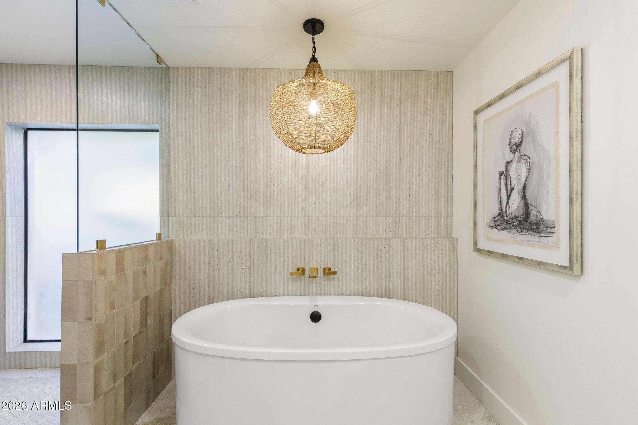 7553 E WOODSHIRE Cove