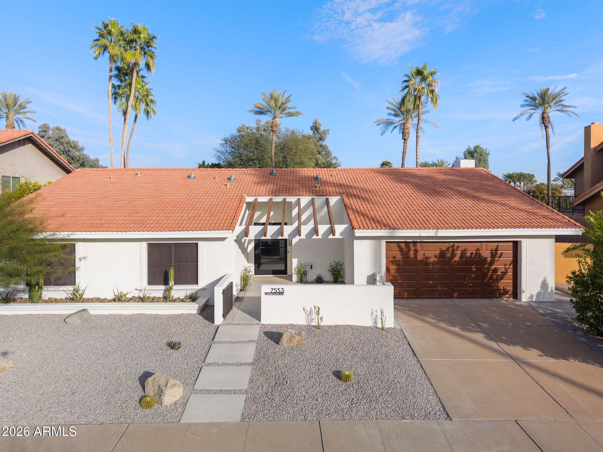 7553 E WOODSHIRE Cove