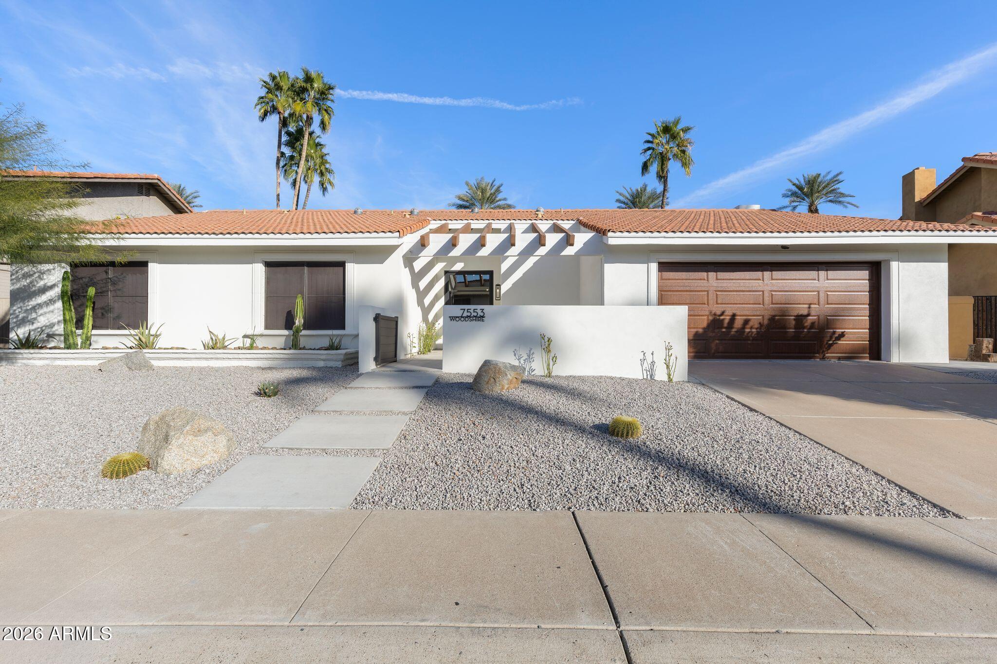 7553 E WOODSHIRE Cove