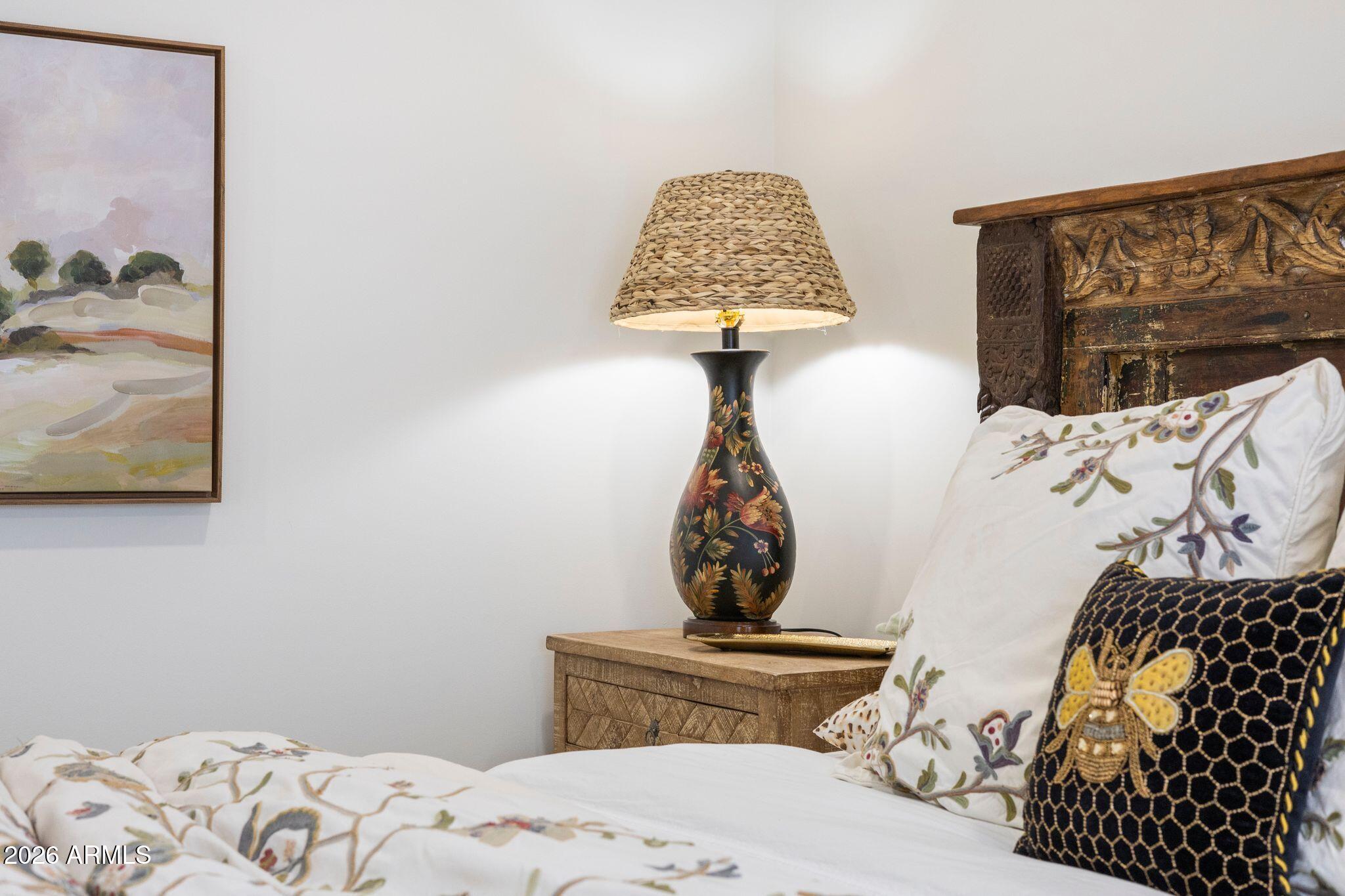 7553 E WOODSHIRE Cove