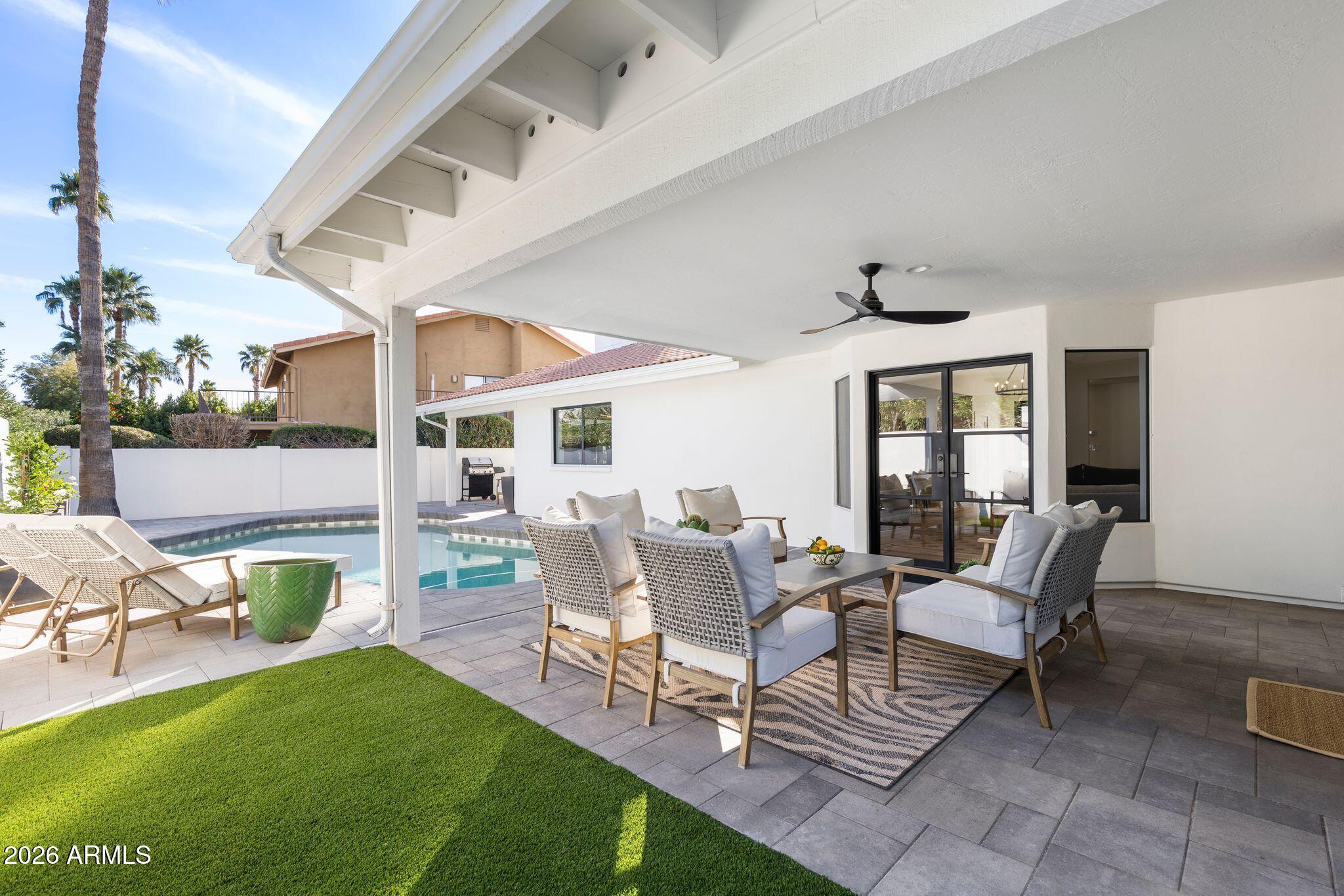 7553 E WOODSHIRE Cove