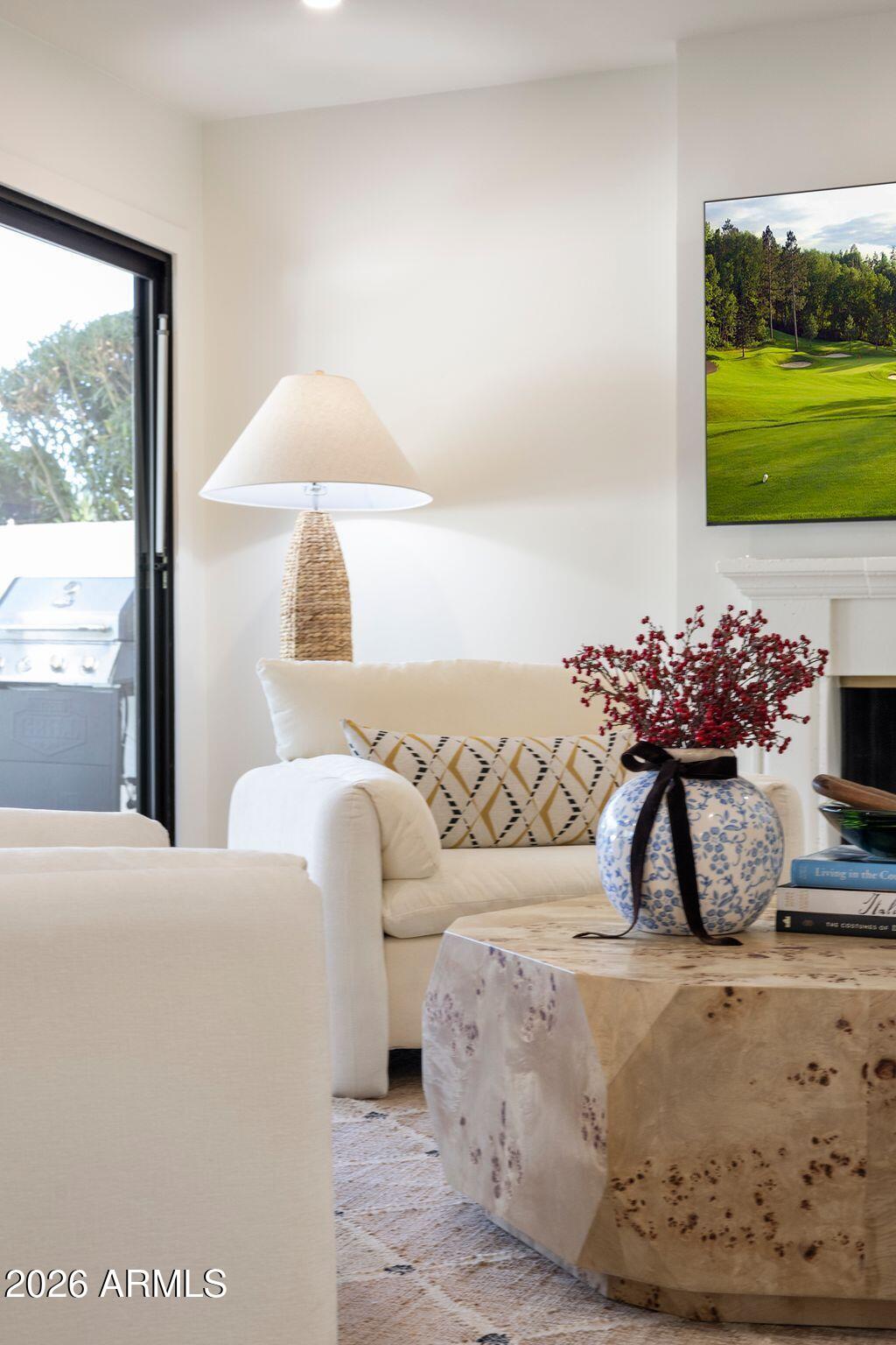 7553 E WOODSHIRE Cove