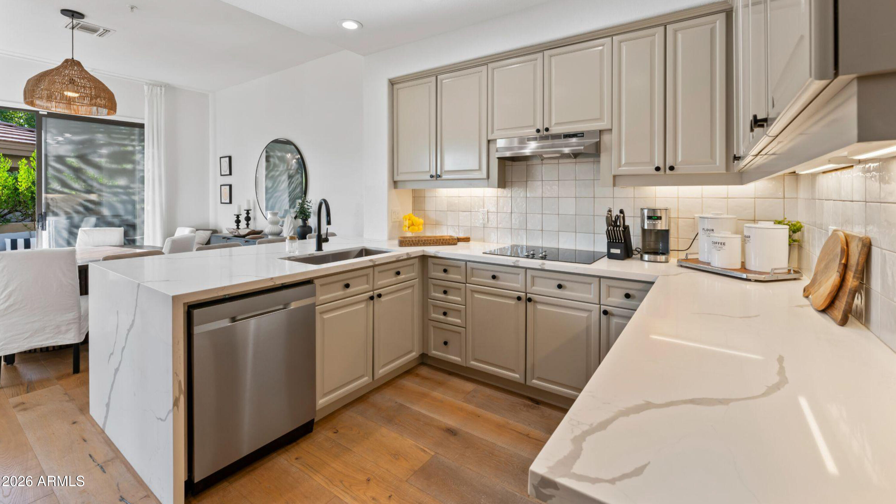 8989 N GAINEY CENTER Drive 101