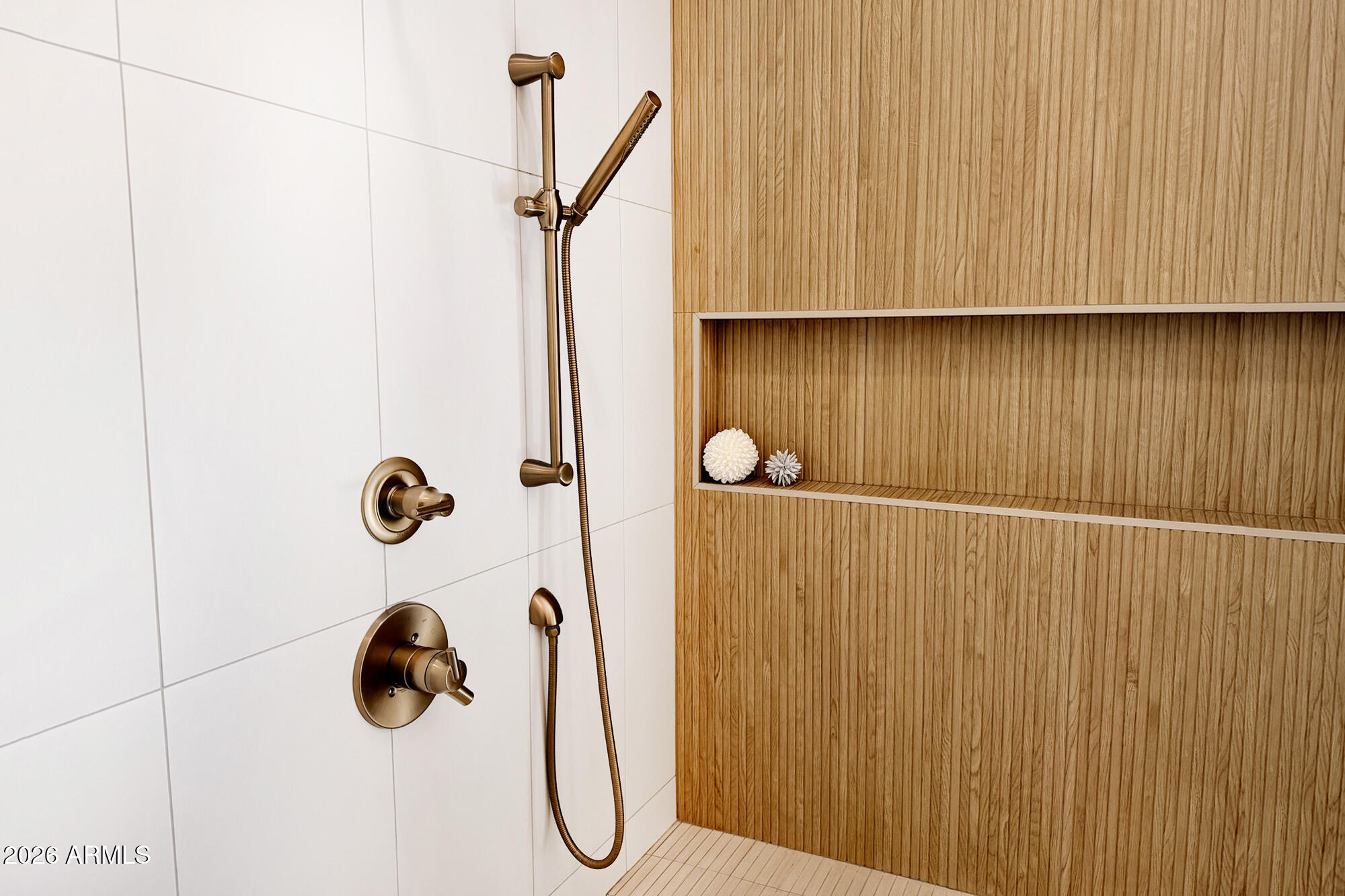 8989 N GAINEY CENTER Drive 101