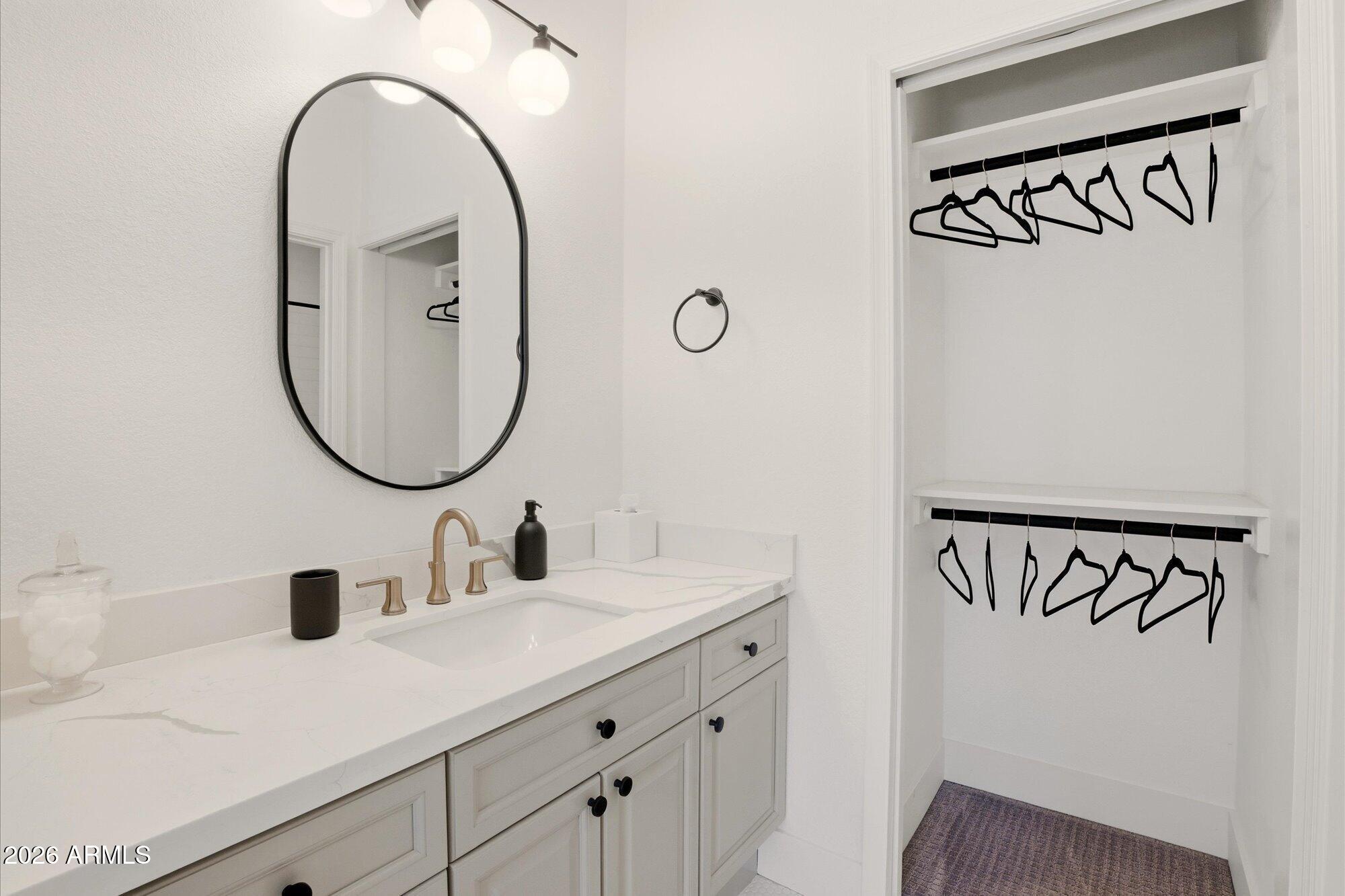 8989 N GAINEY CENTER Drive 101