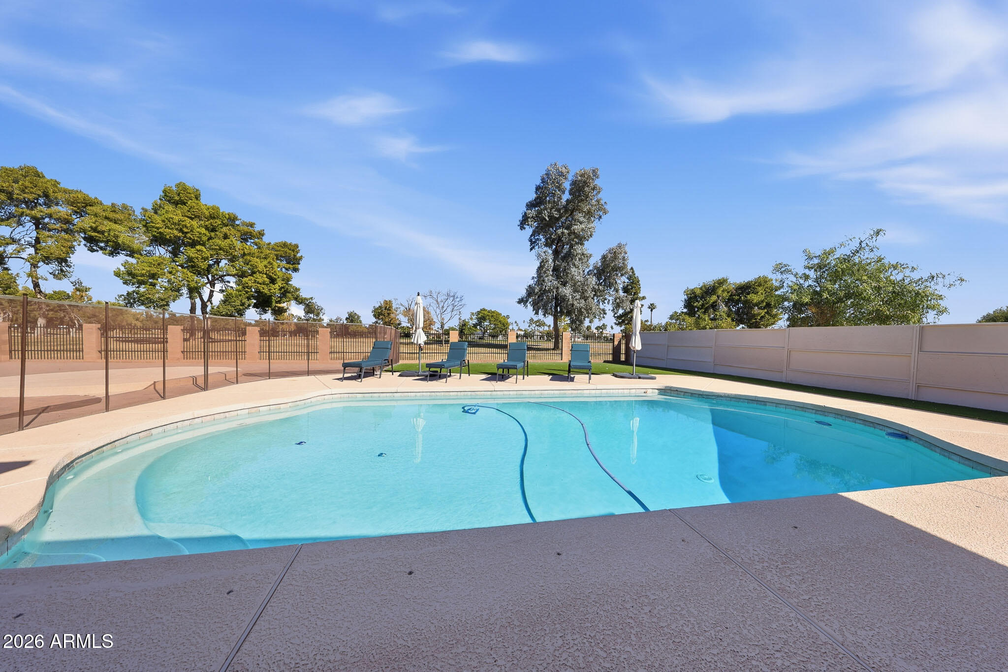 1618 W MILAGRO Avenue