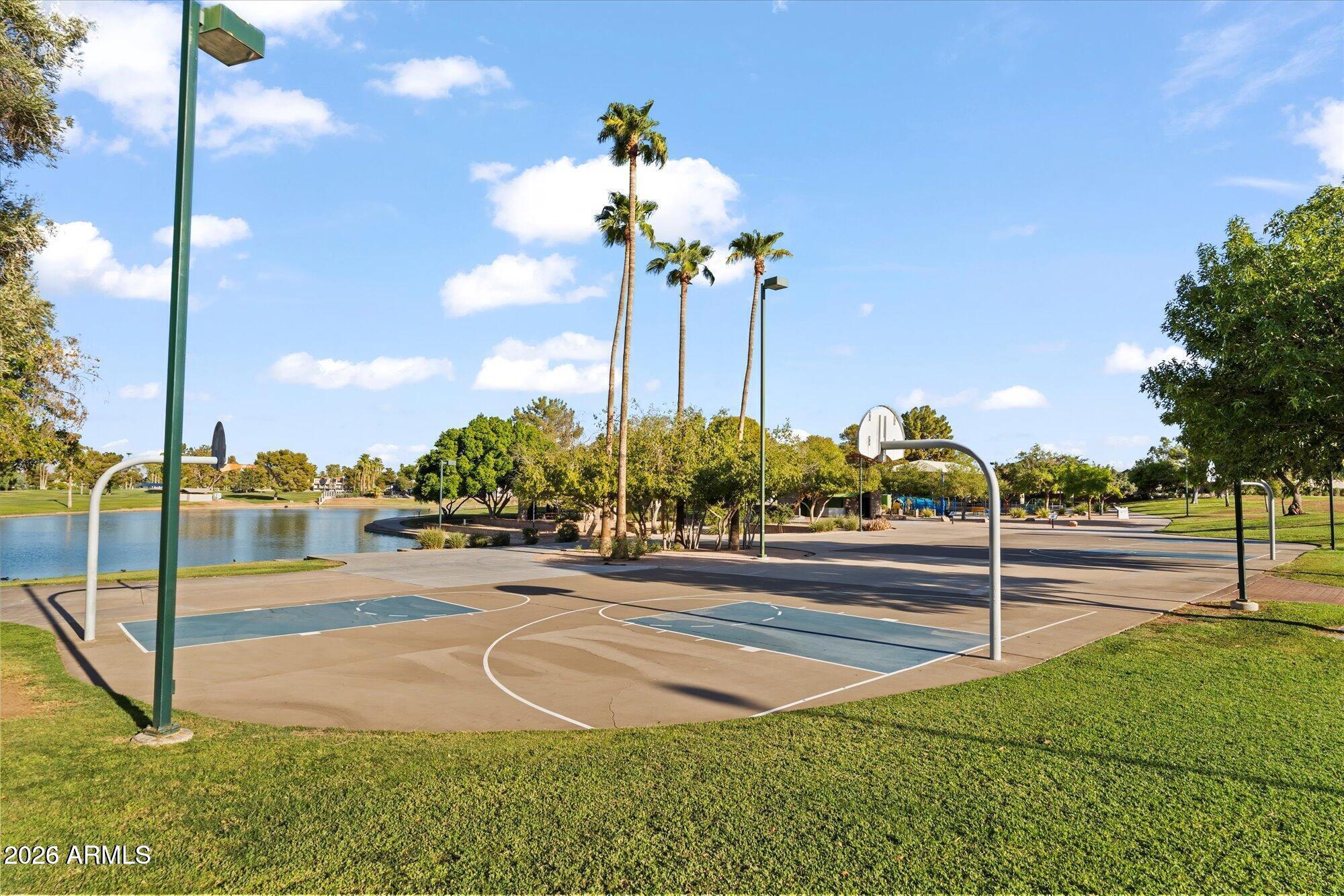 1618 W MILAGRO Avenue