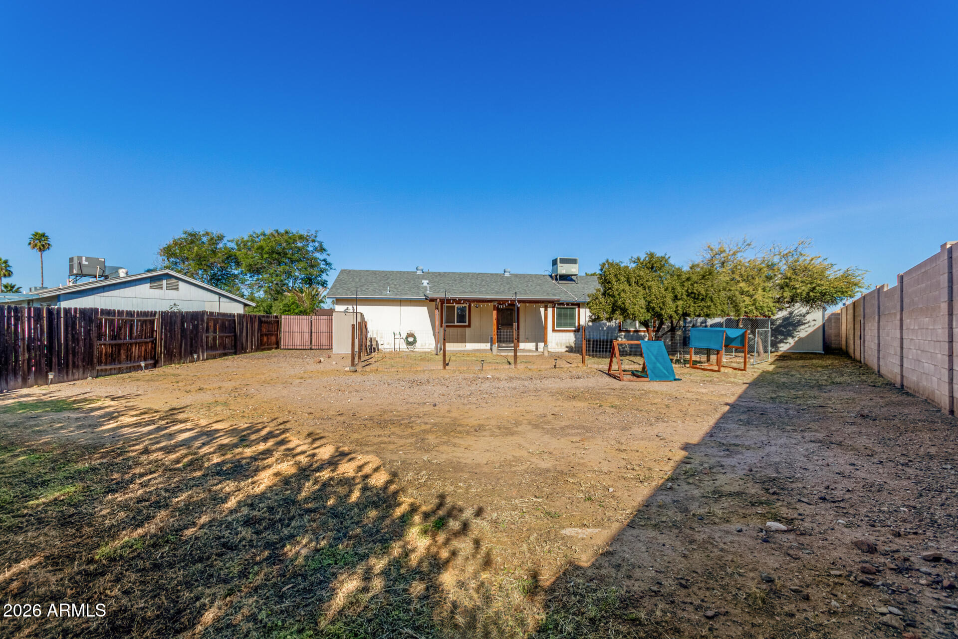 2323 E KATHLEEN Road