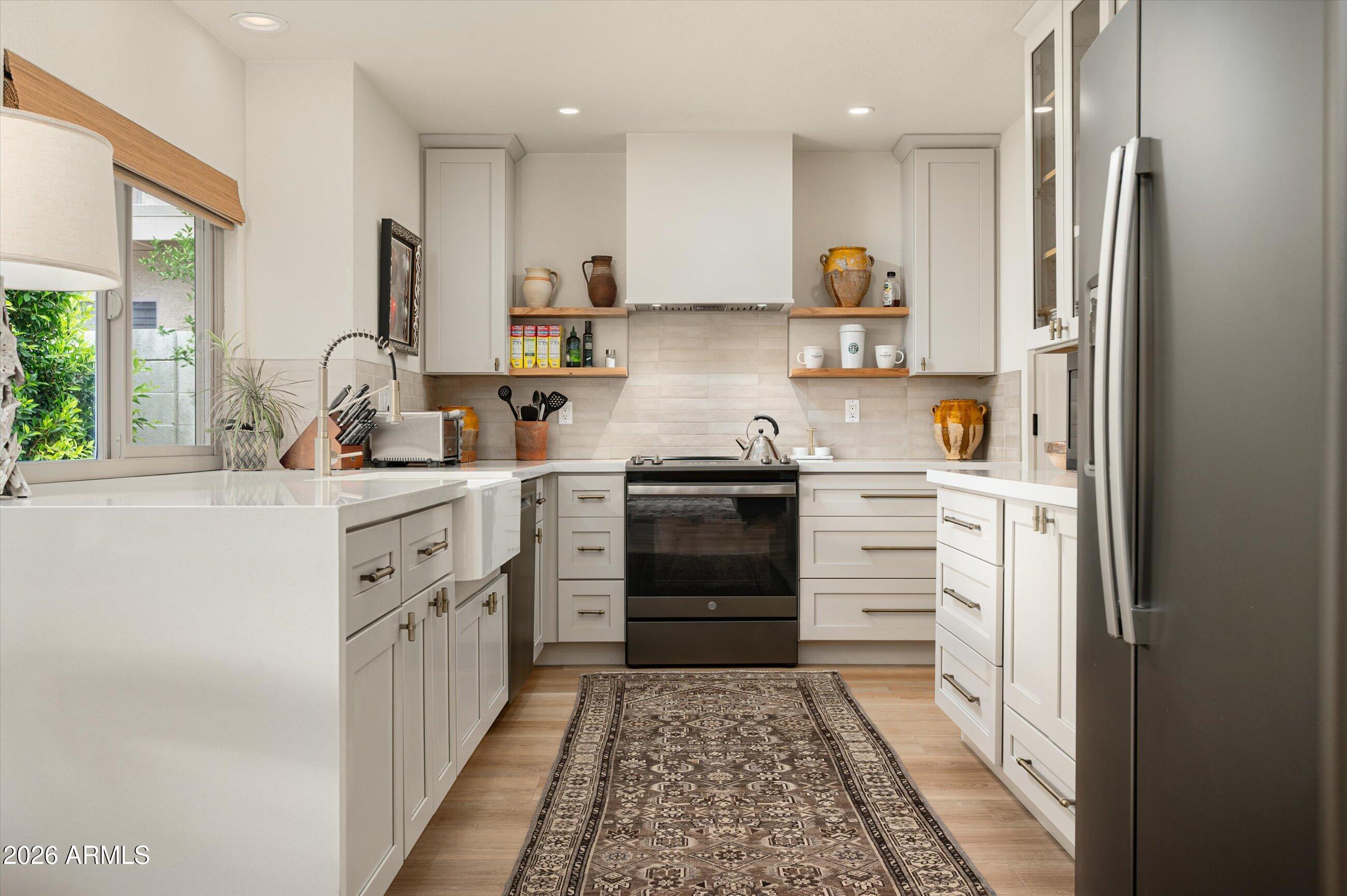 8068 E DEL TRIGO Road