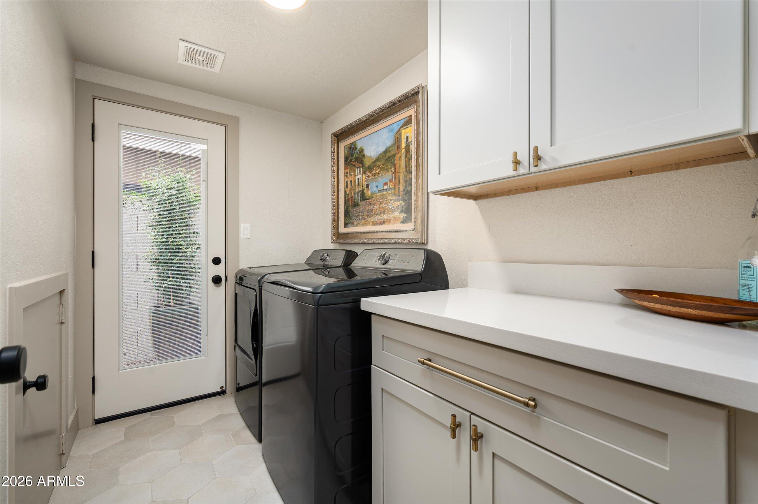 8068 E DEL TRIGO Road