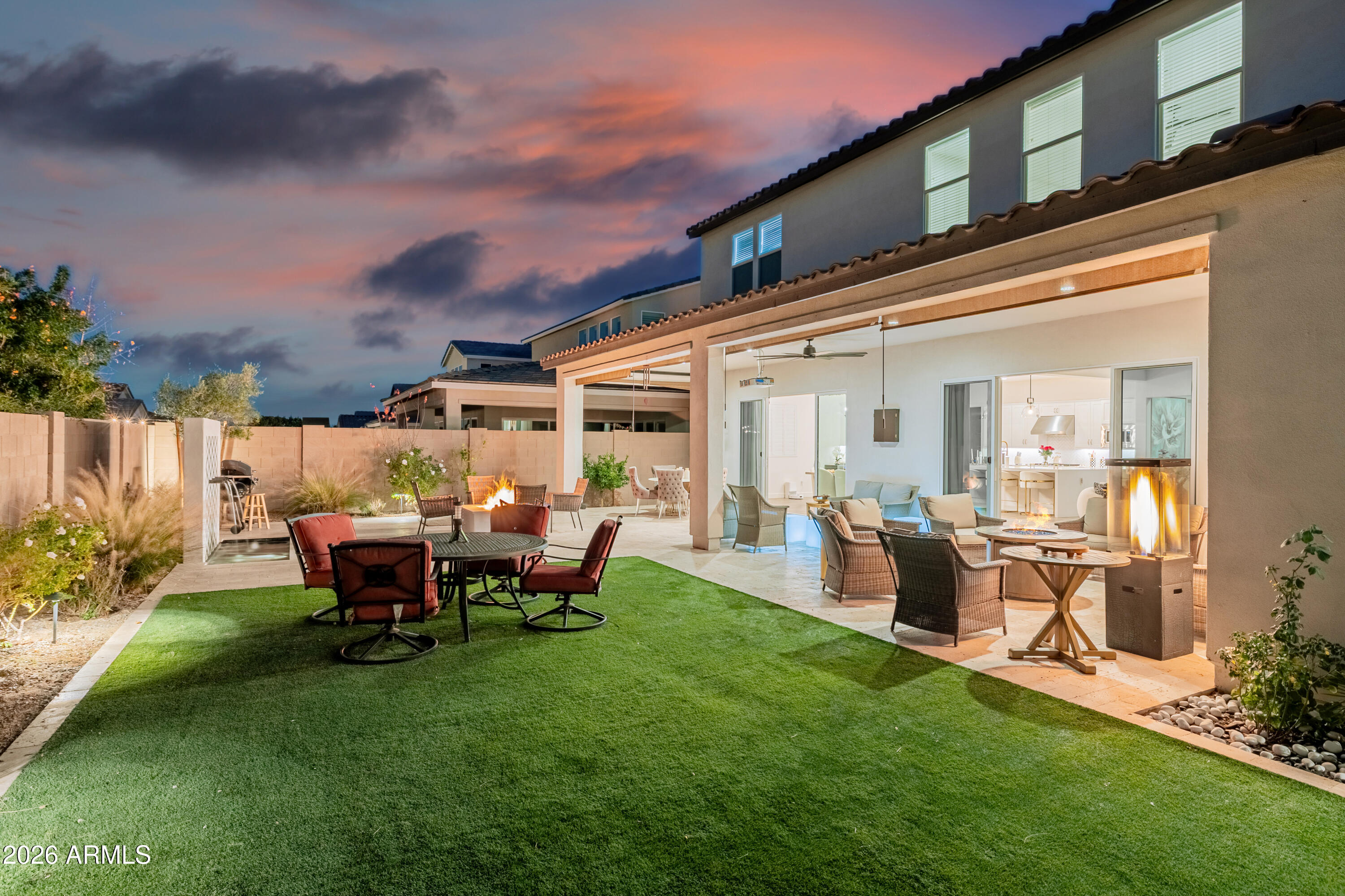 17210 W GRACEMONT Street