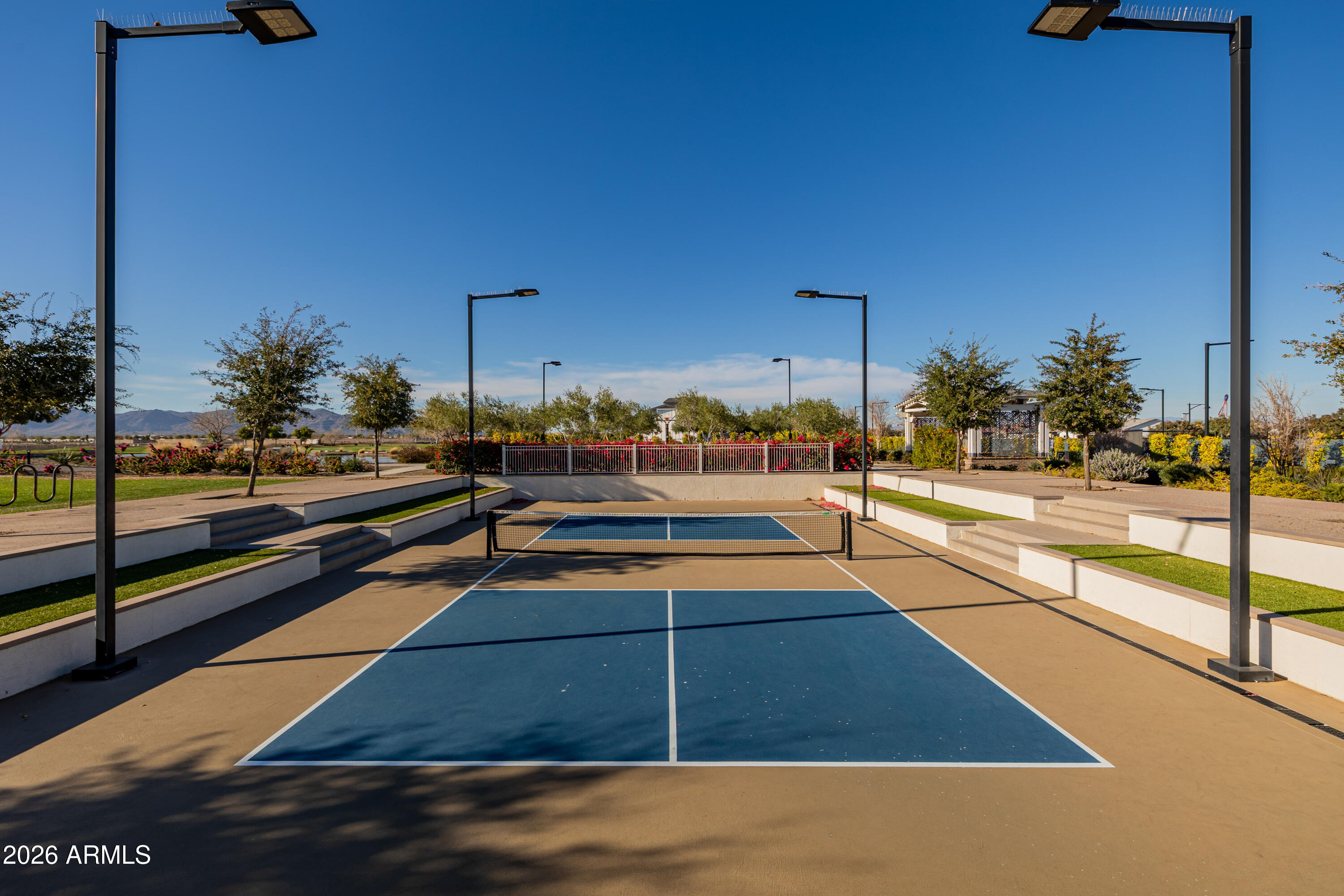 17210 W GRACEMONT Street