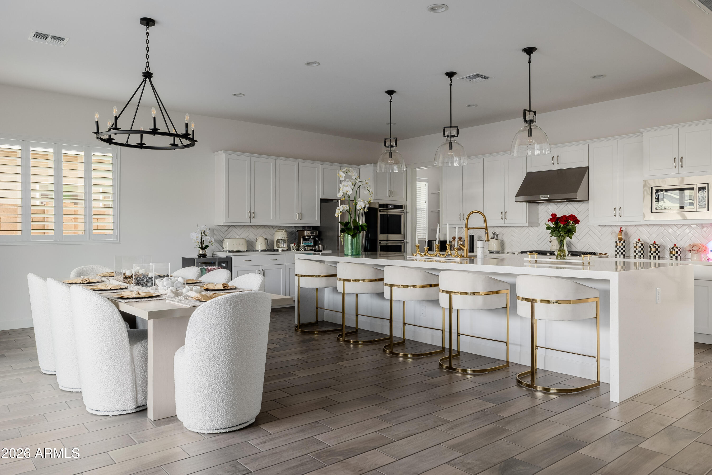 17210 W GRACEMONT Street