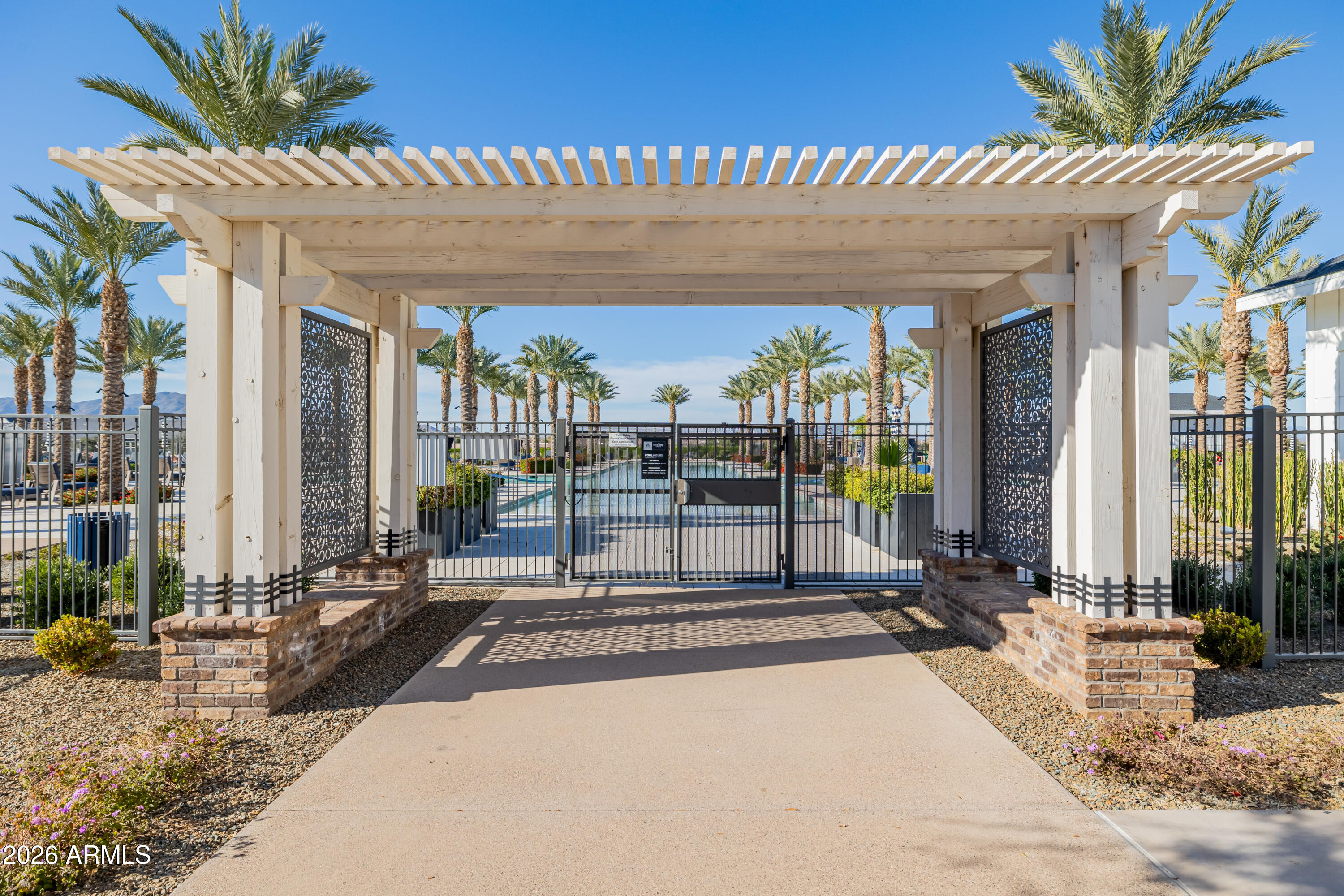 17210 W GRACEMONT Street