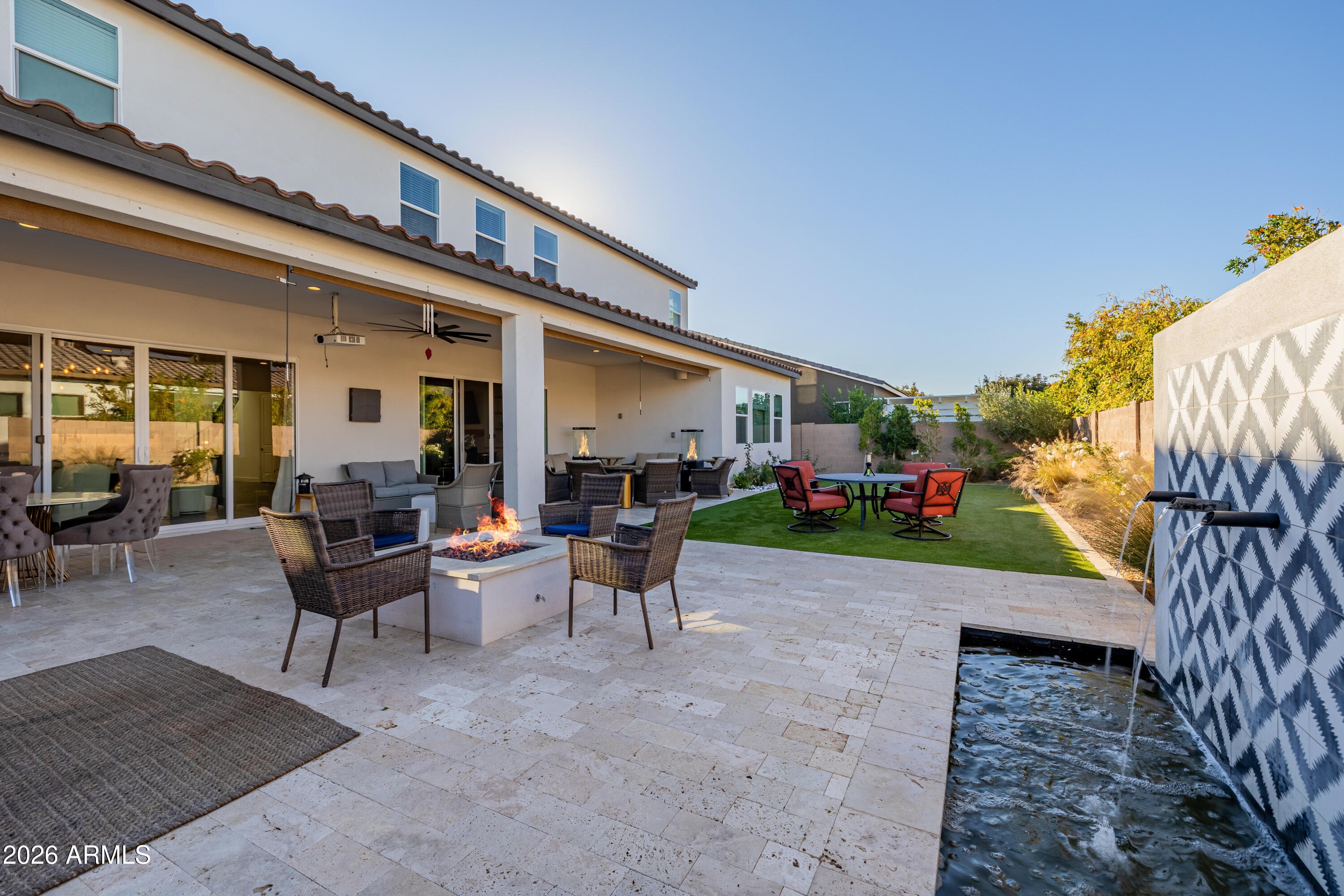 17210 W GRACEMONT Street