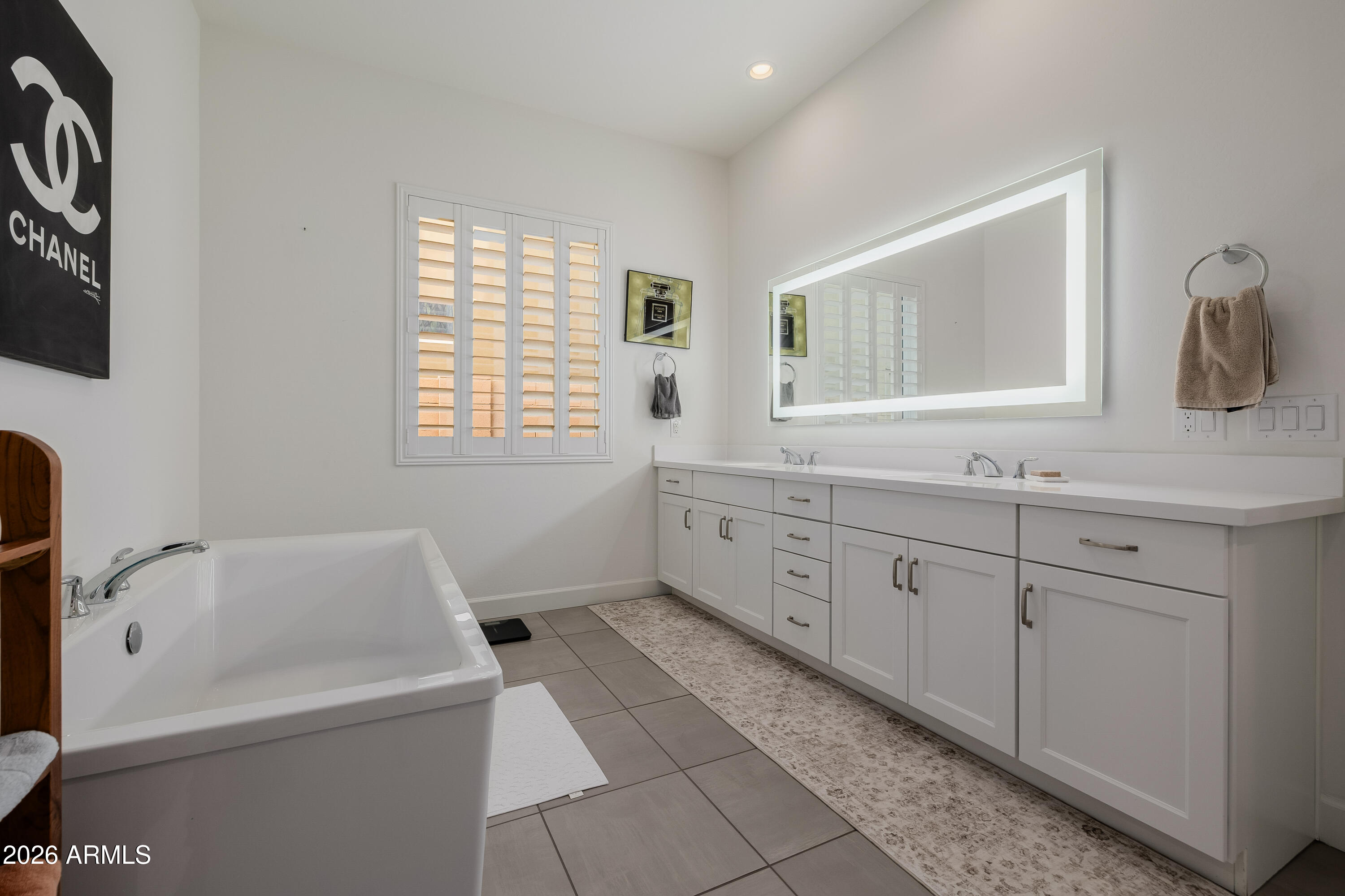 17210 W GRACEMONT Street