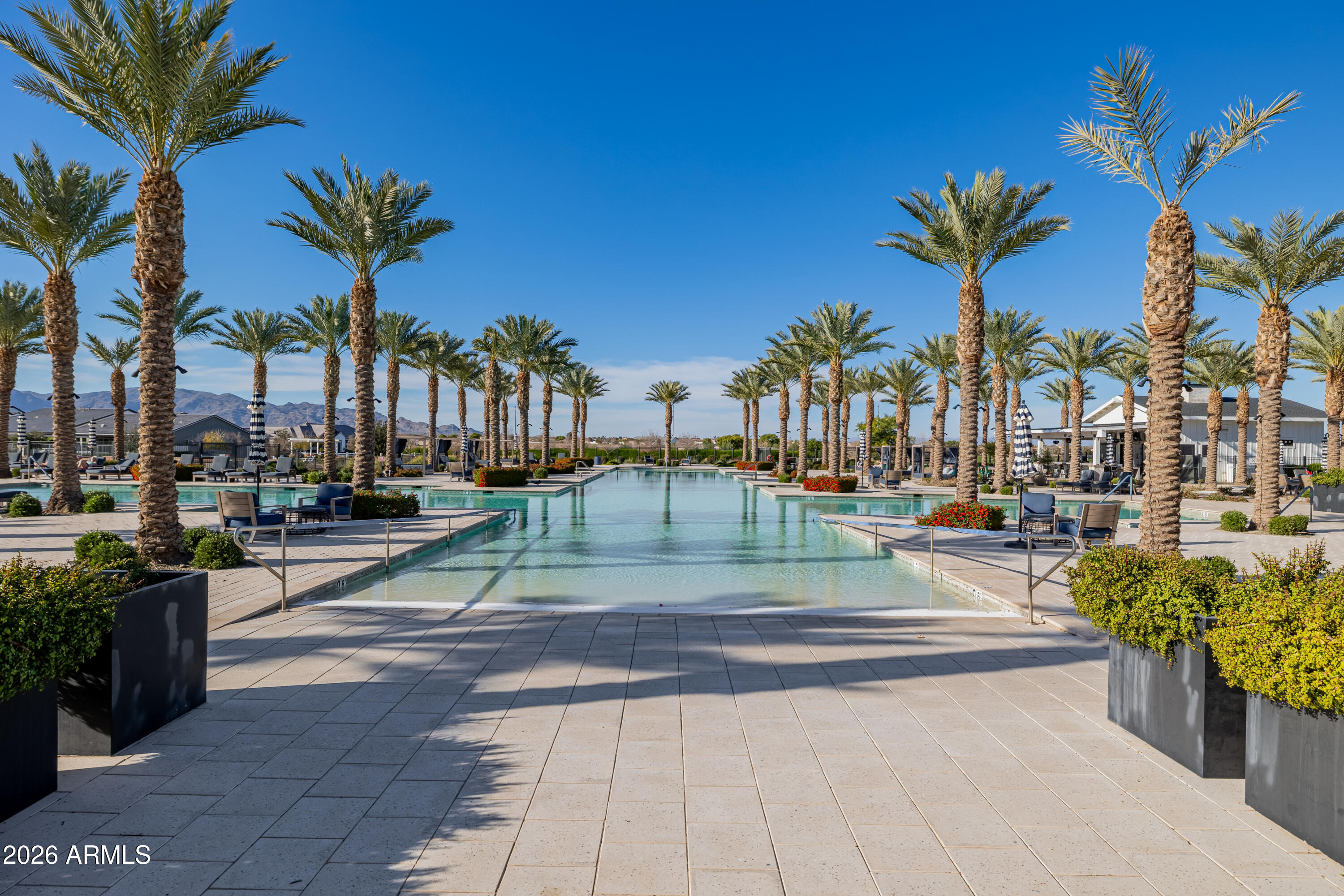 17210 W GRACEMONT Street