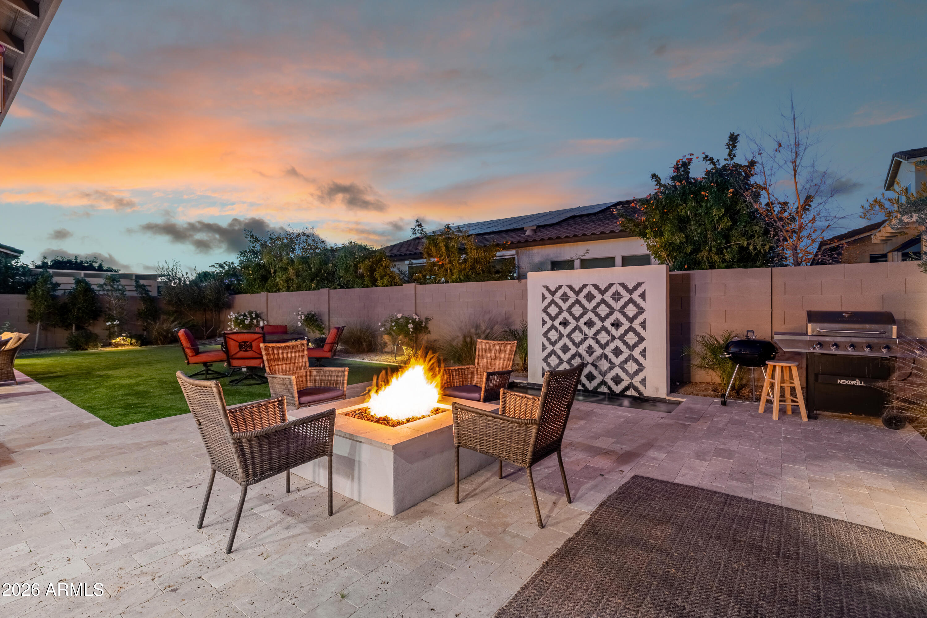 17210 W GRACEMONT Street