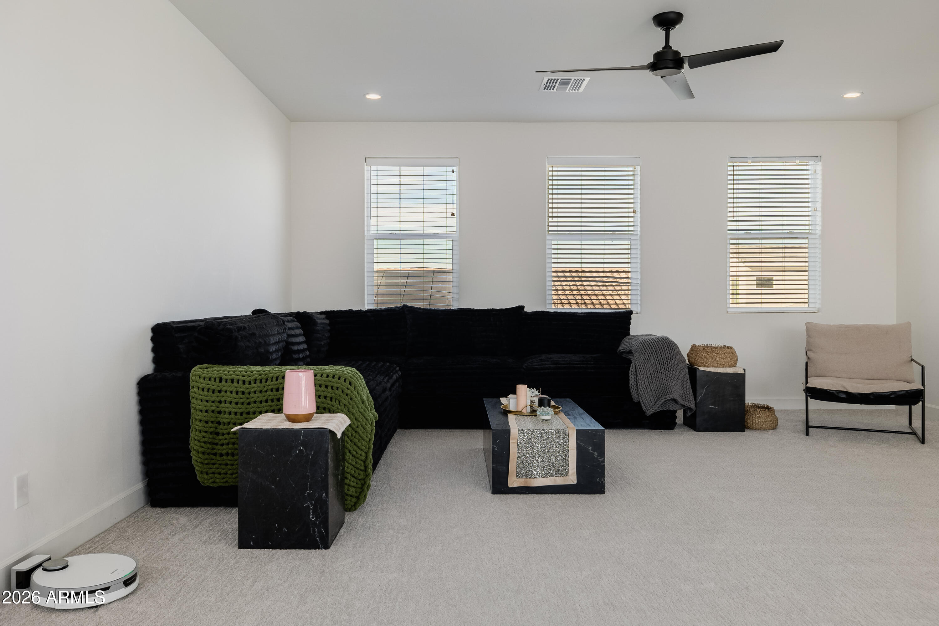 17210 W GRACEMONT Street