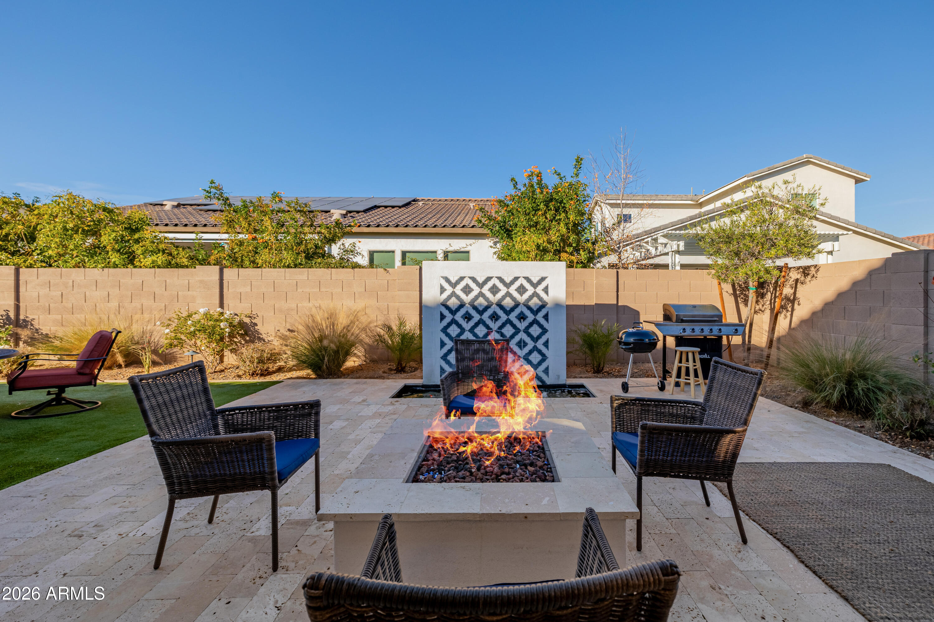 17210 W GRACEMONT Street