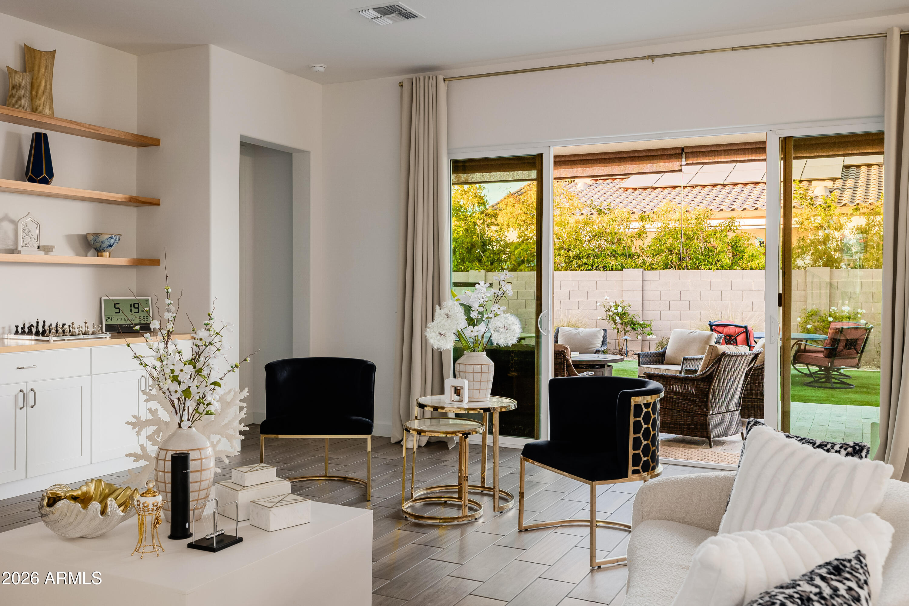 17210 W GRACEMONT Street