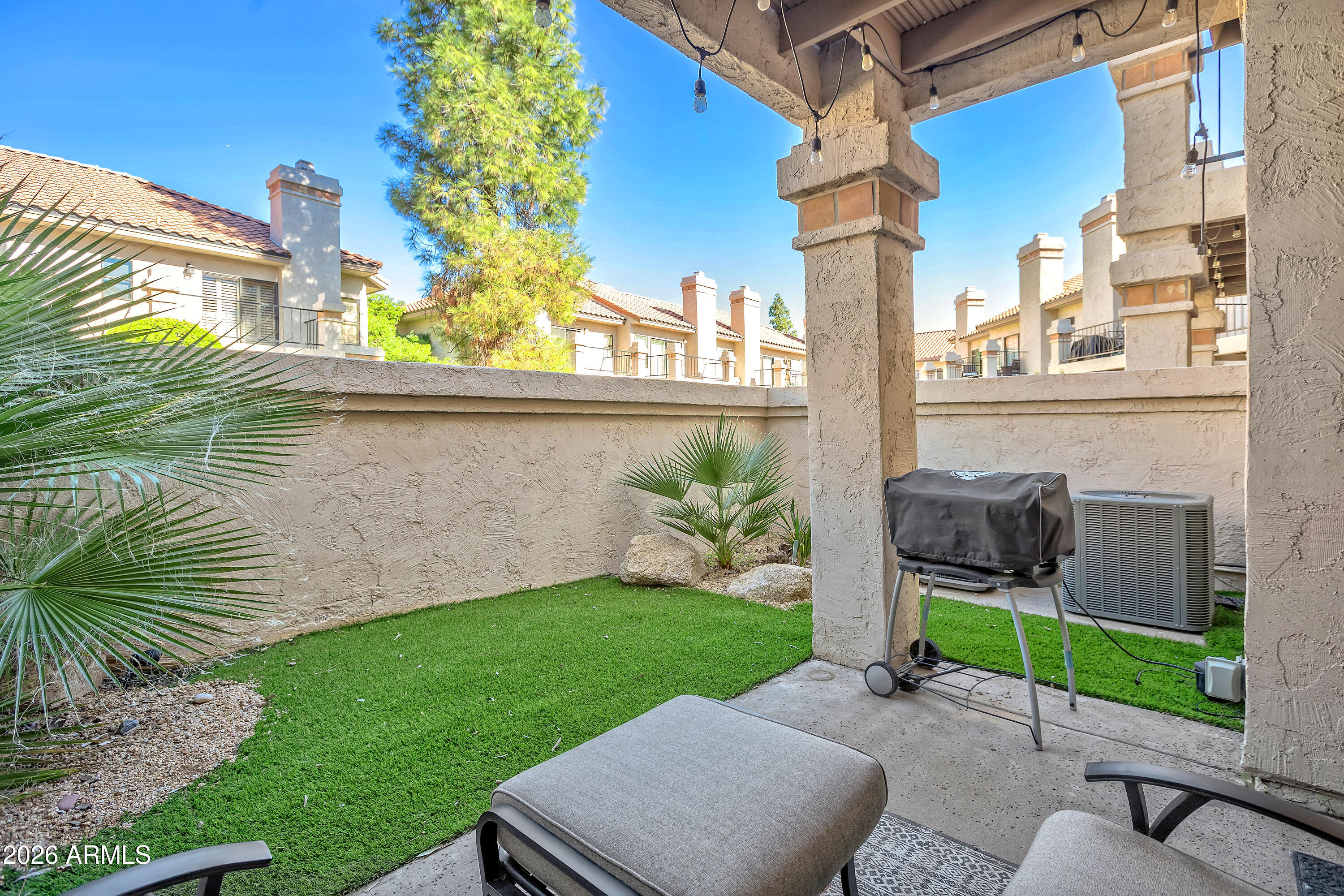 9705 E MOUNTAIN VIEW Road 1166