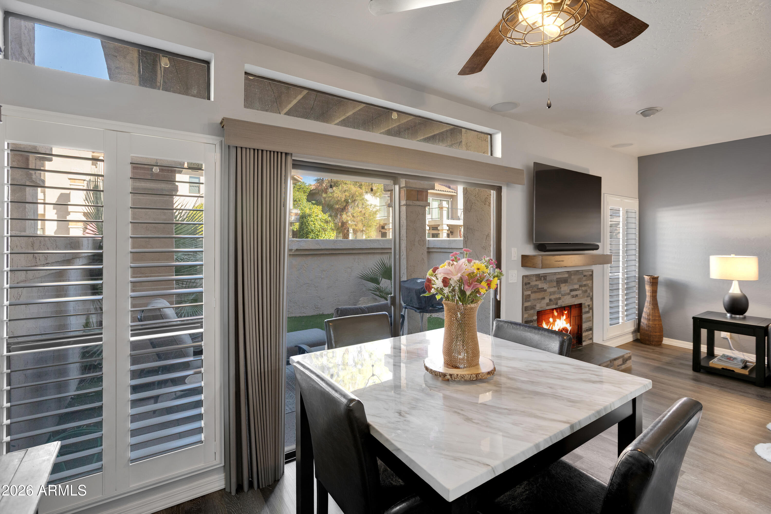 9705 E MOUNTAIN VIEW Road 1166