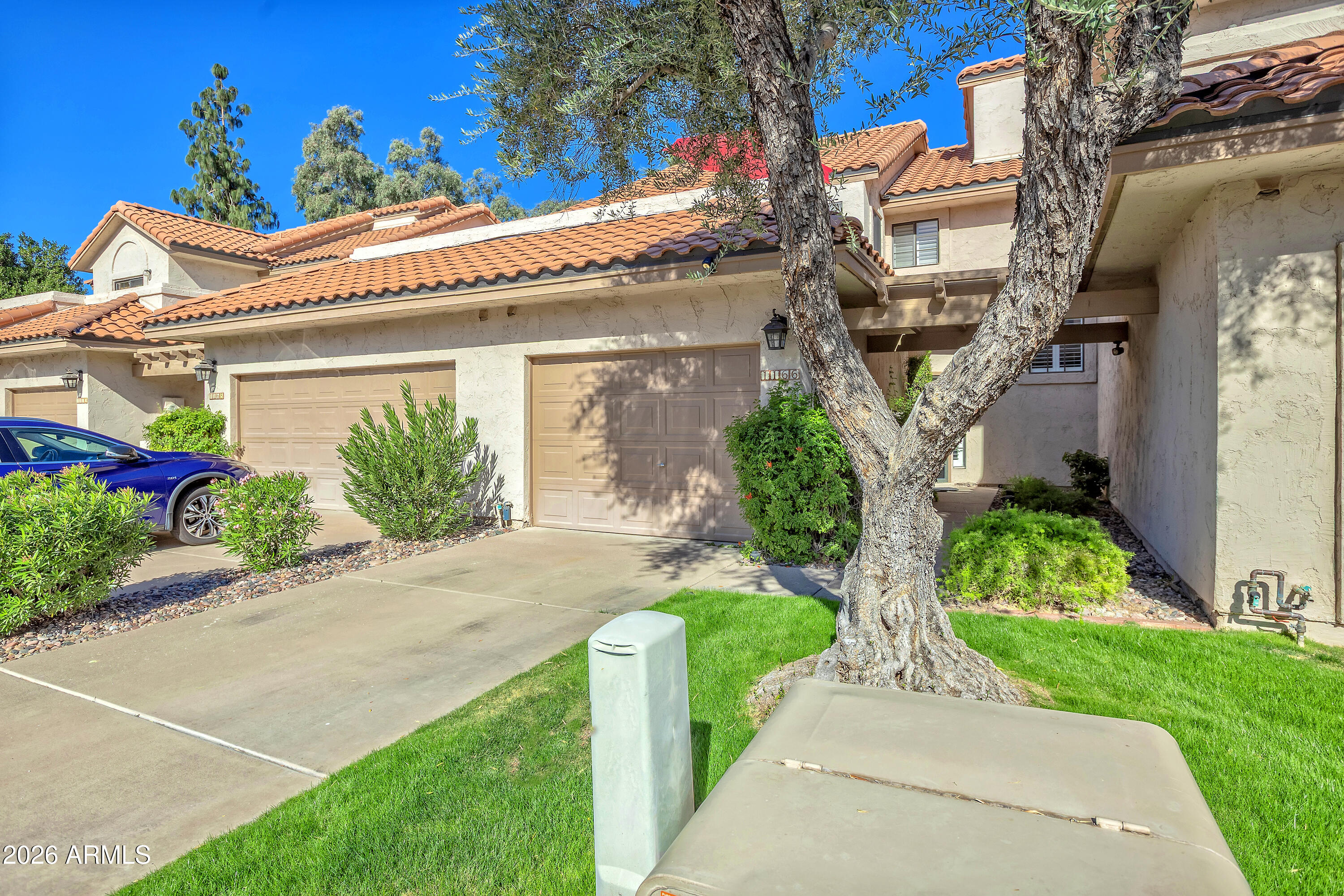 9705 E MOUNTAIN VIEW Road 1166