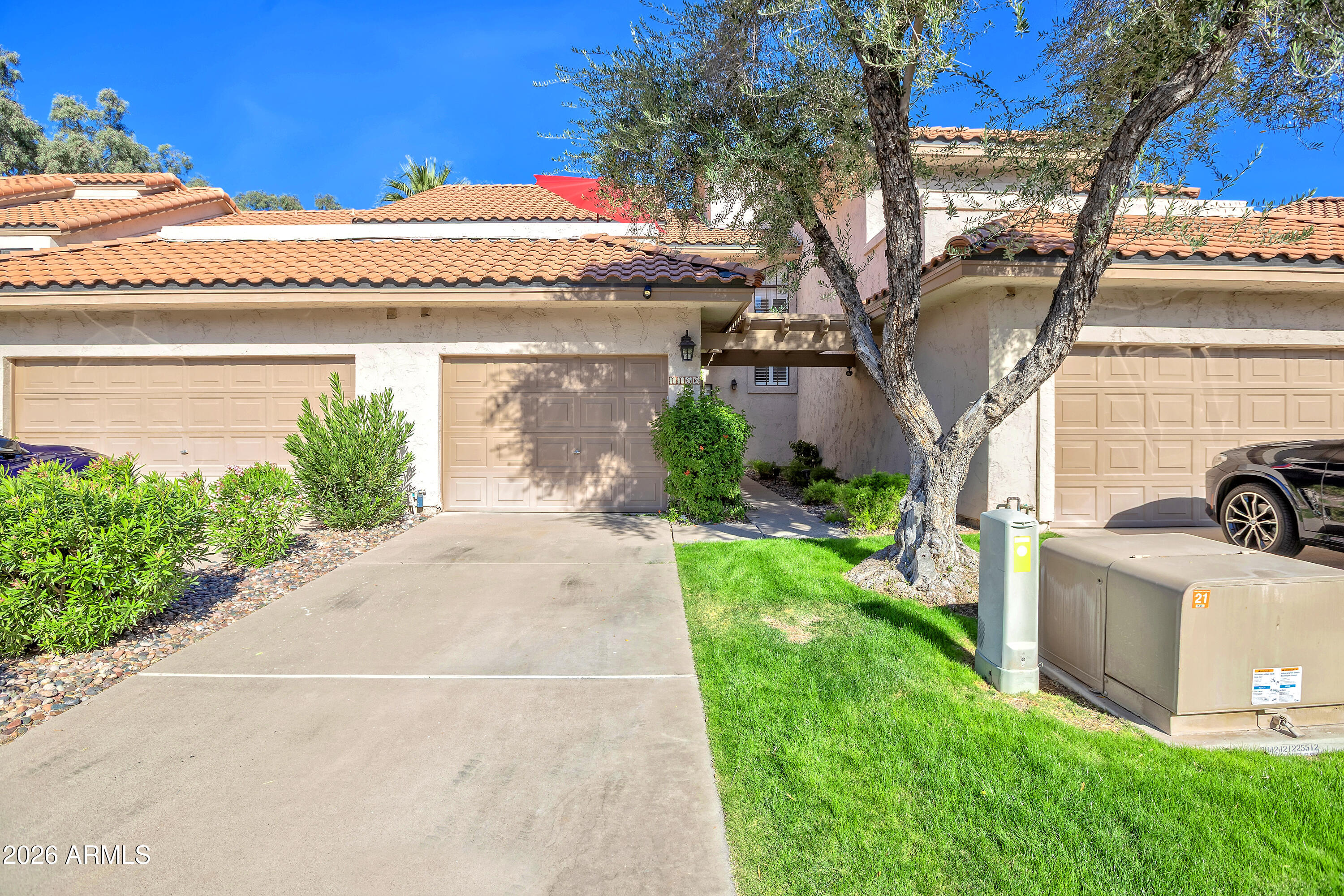 9705 E MOUNTAIN VIEW Road 1166