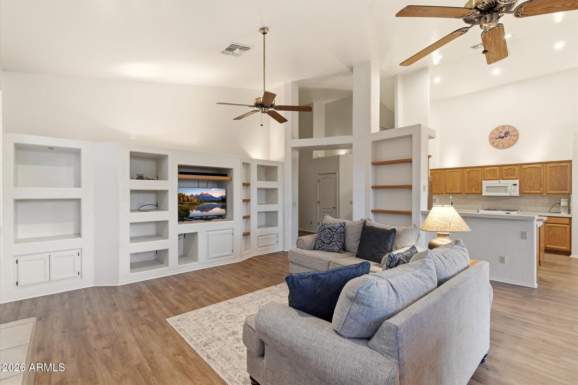 3060 N RIDGECREST 115