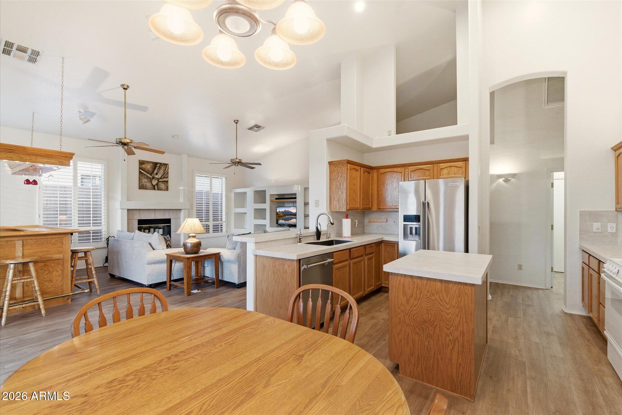 3060 N RIDGECREST 115