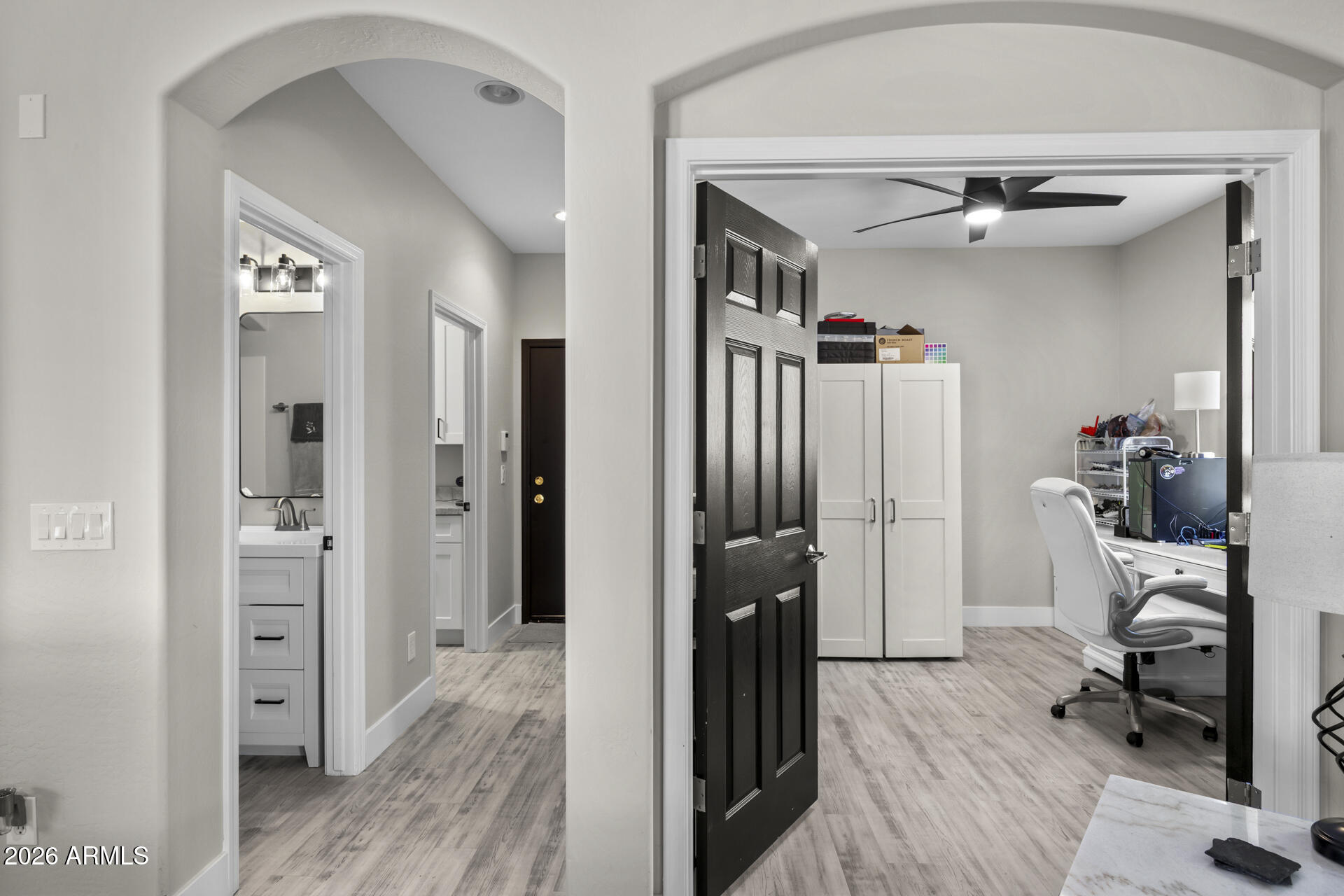 2210 W CRIMSON Terrace