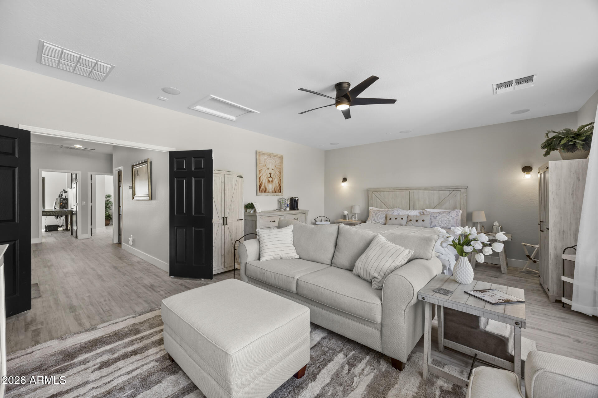 2210 W CRIMSON Terrace