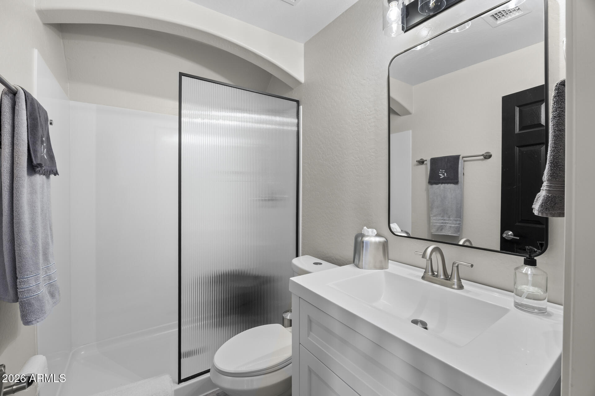 2210 W CRIMSON Terrace