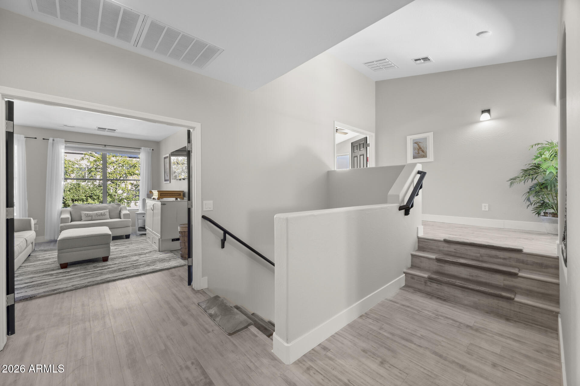 2210 W CRIMSON Terrace