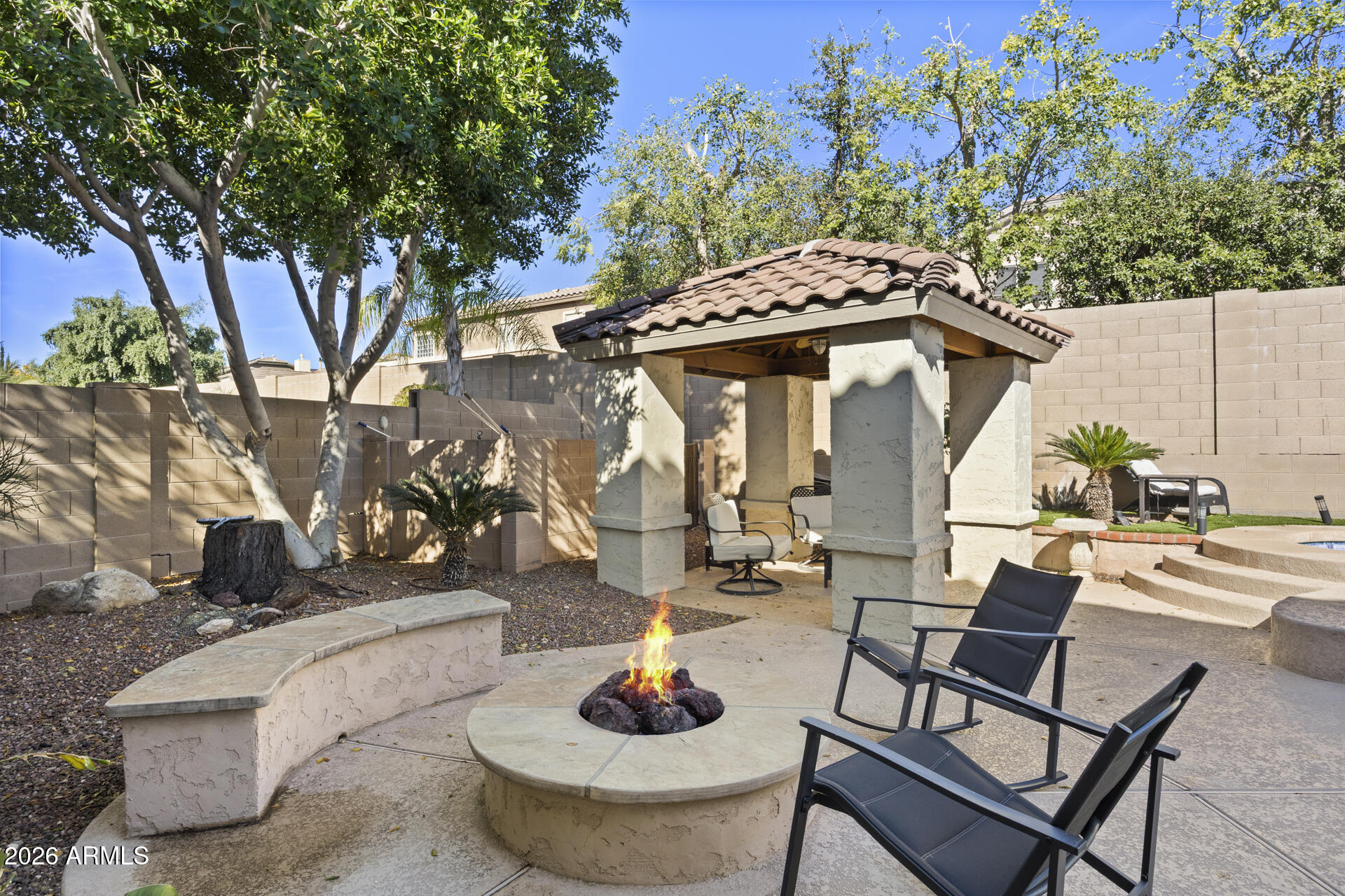 2210 W CRIMSON Terrace