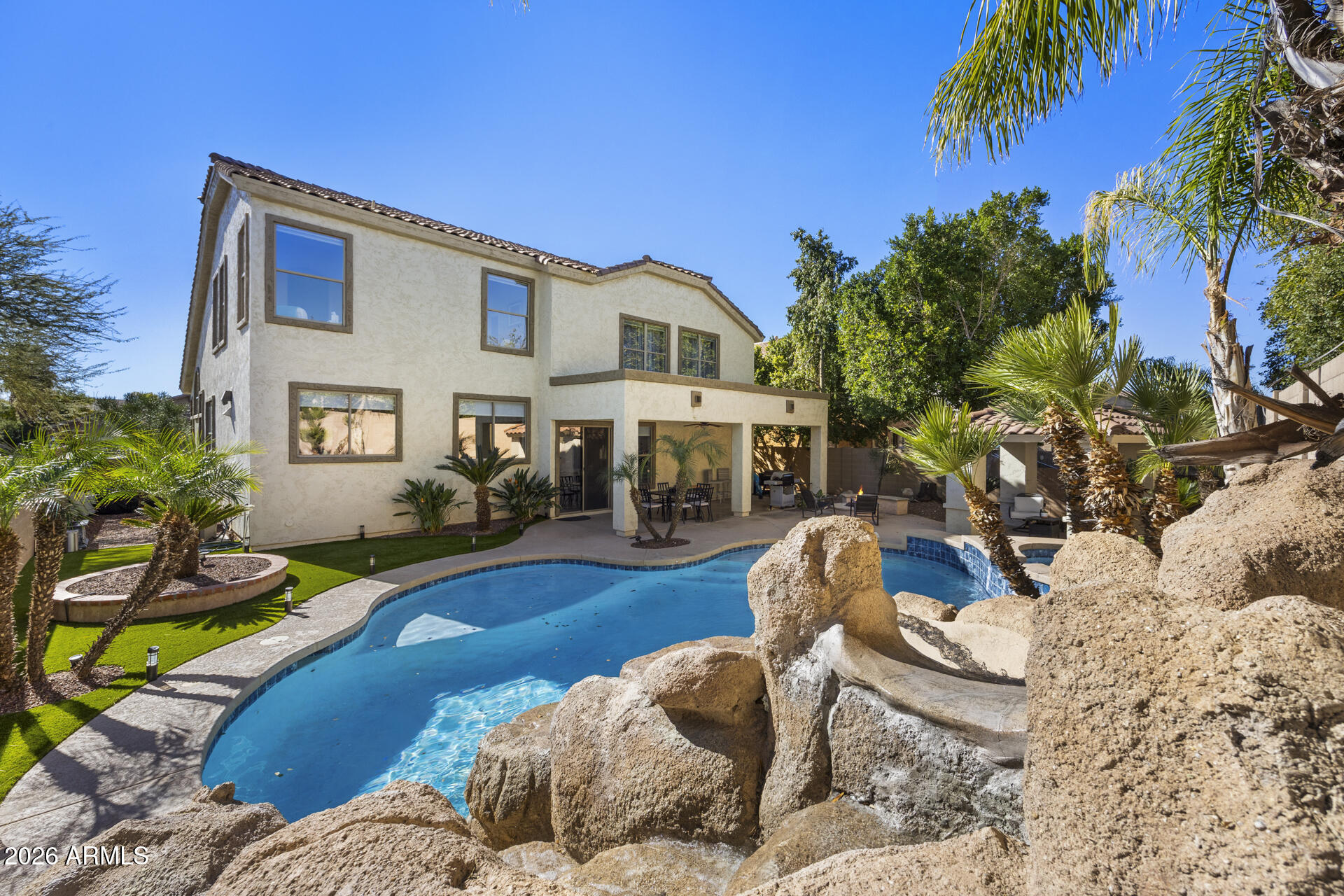 2210 W CRIMSON Terrace