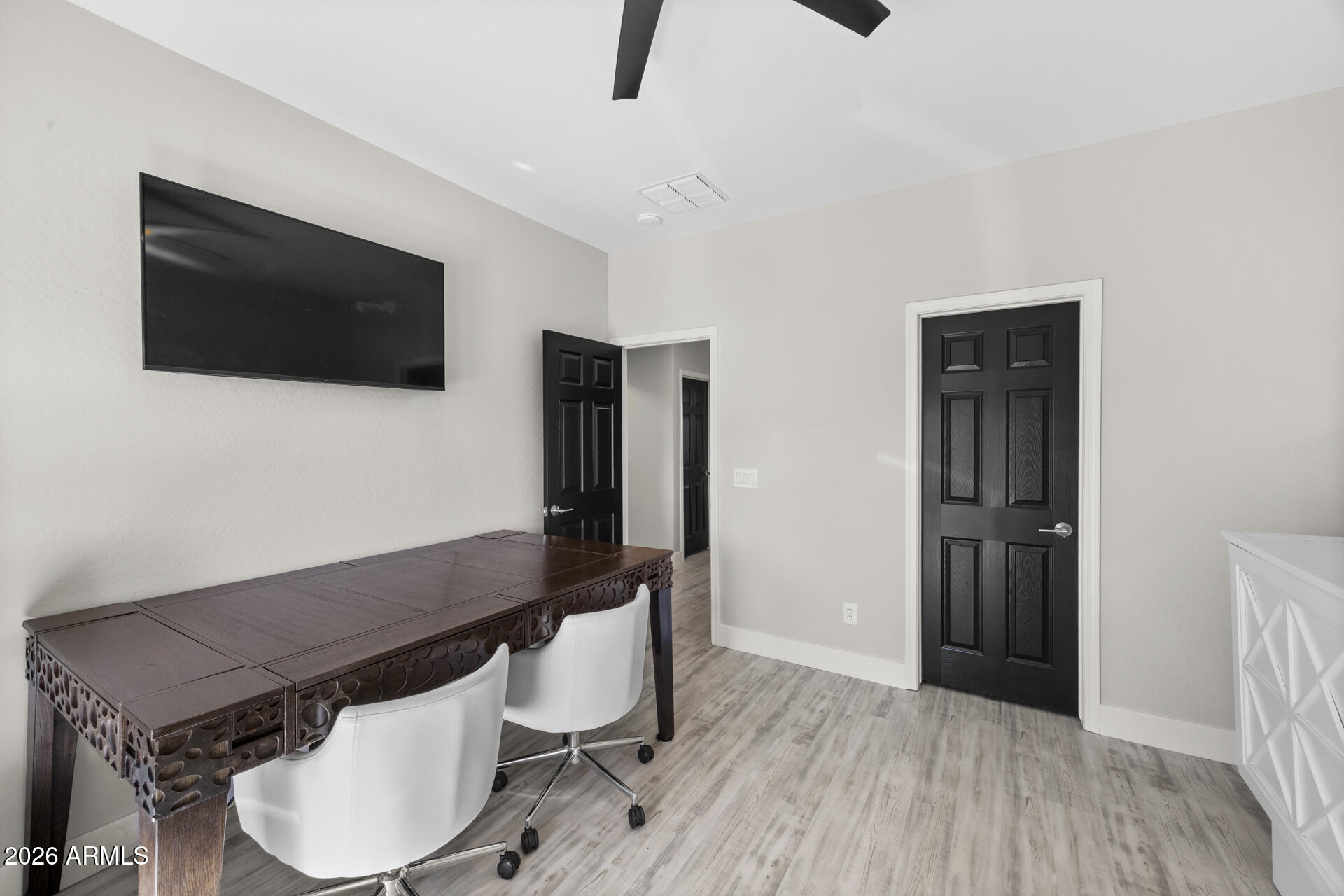 2210 W CRIMSON Terrace