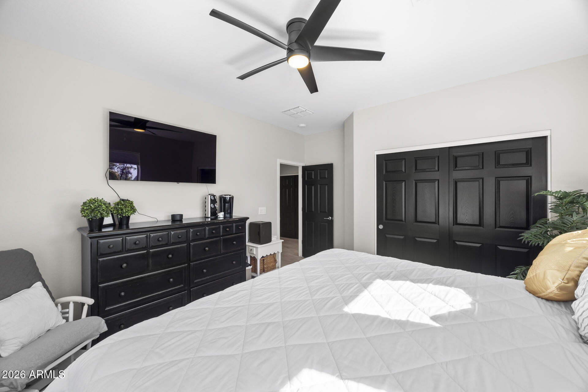 2210 W CRIMSON Terrace