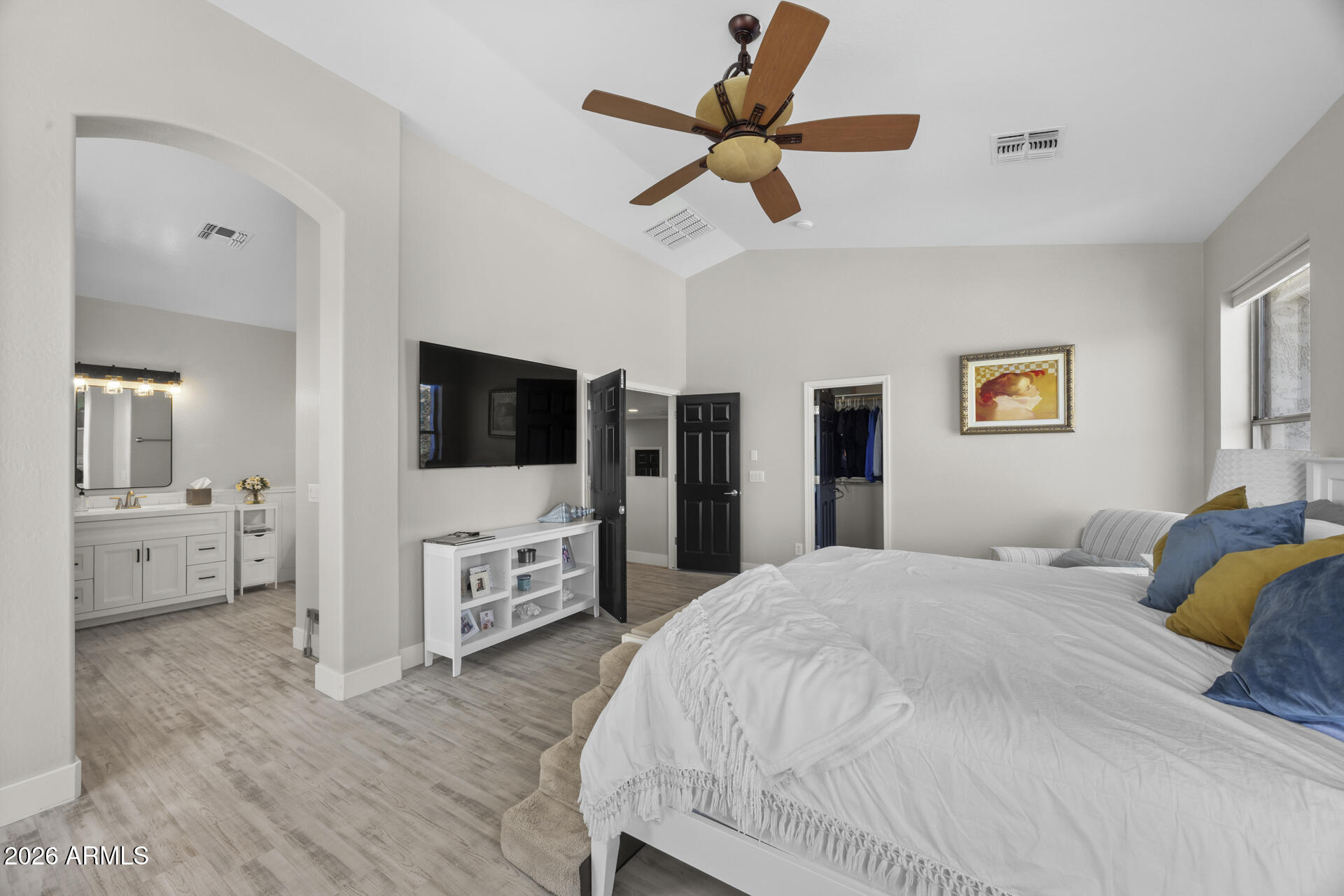 2210 W CRIMSON Terrace