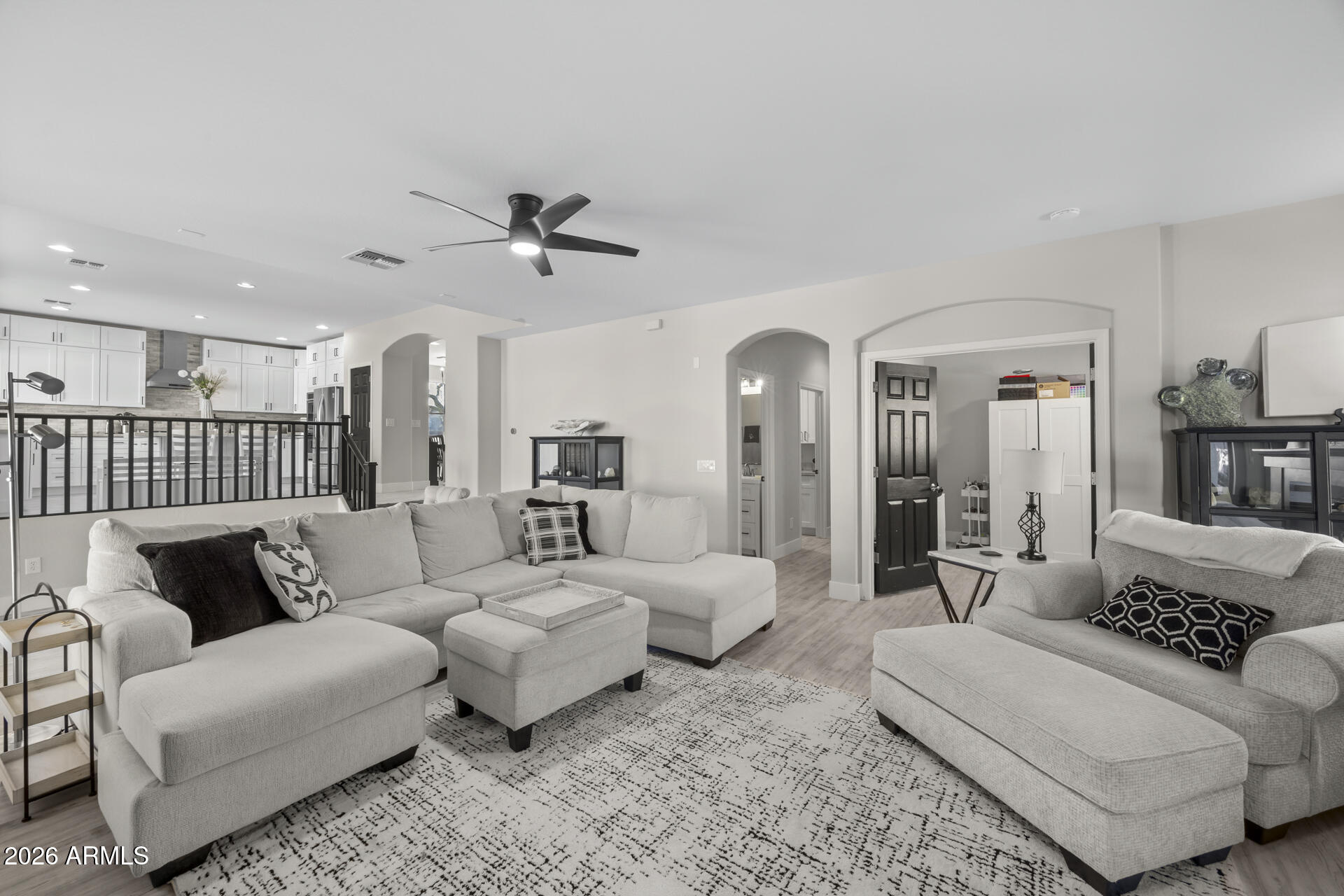 2210 W CRIMSON Terrace