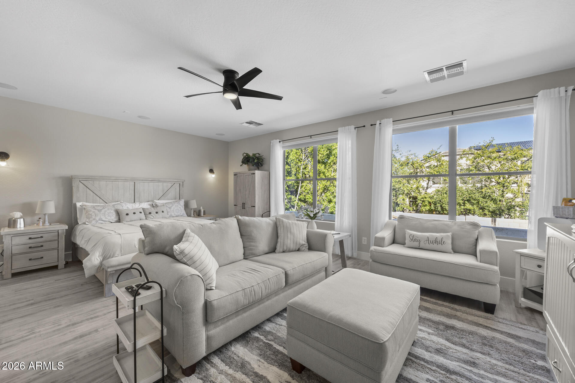 2210 W CRIMSON Terrace