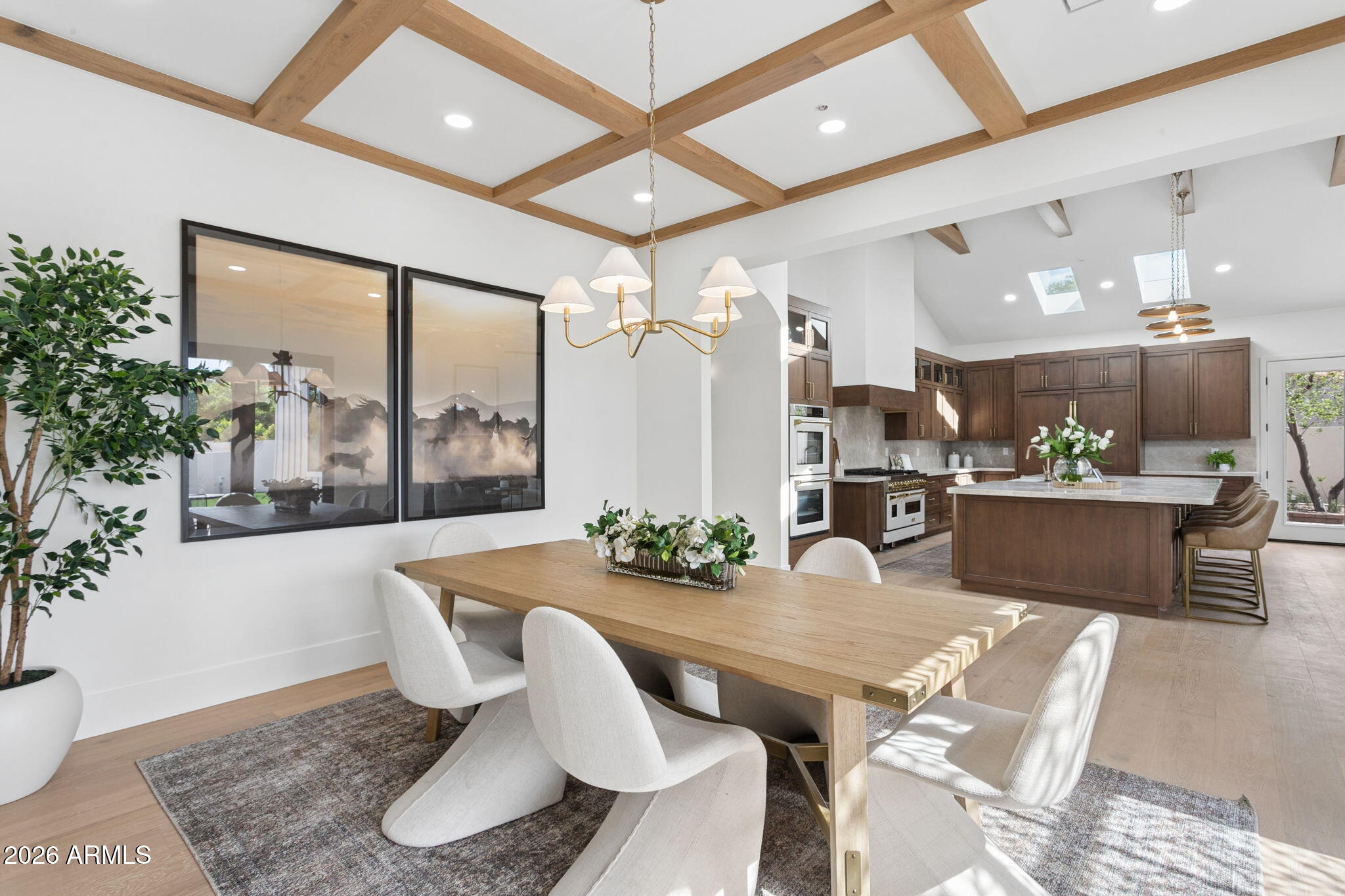 7019 E VISTA Drive