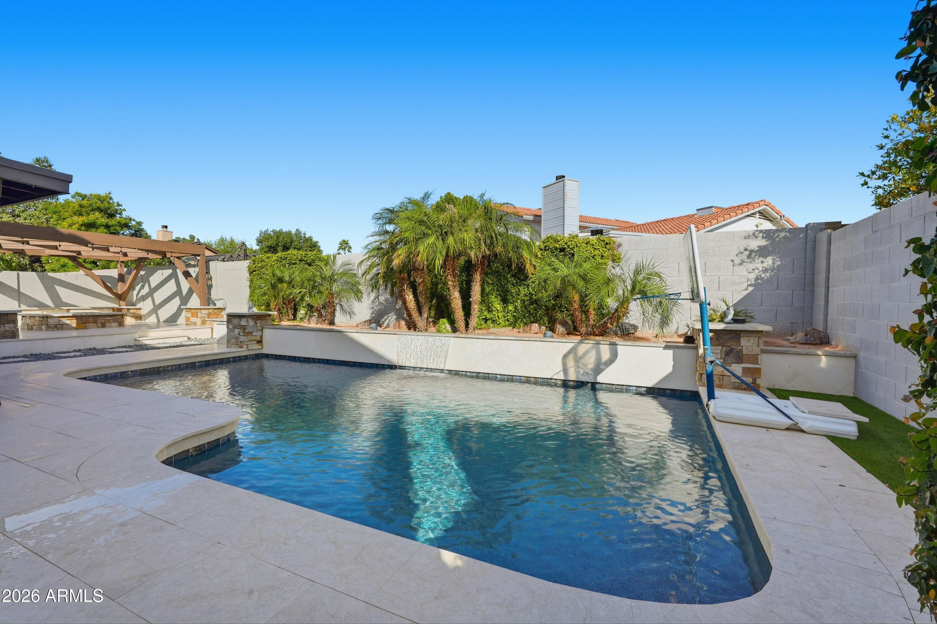 756 E Palomino Drive