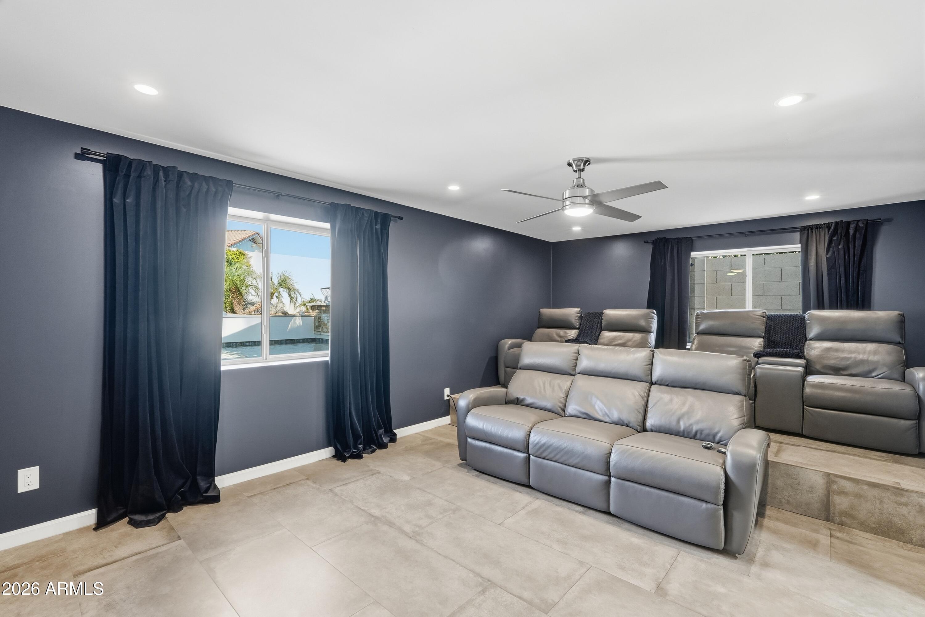 756 E Palomino Drive