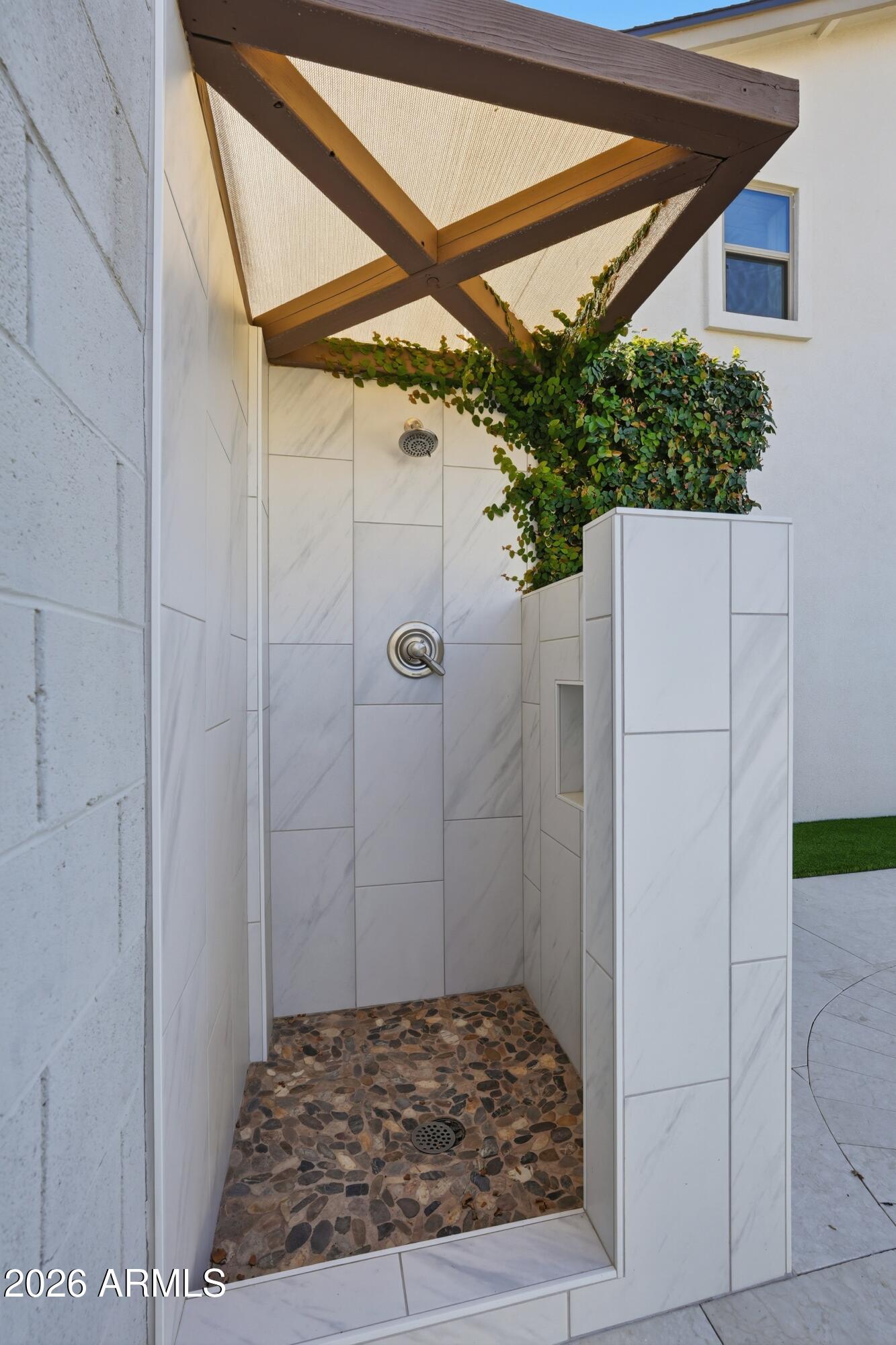 756 E Palomino Drive