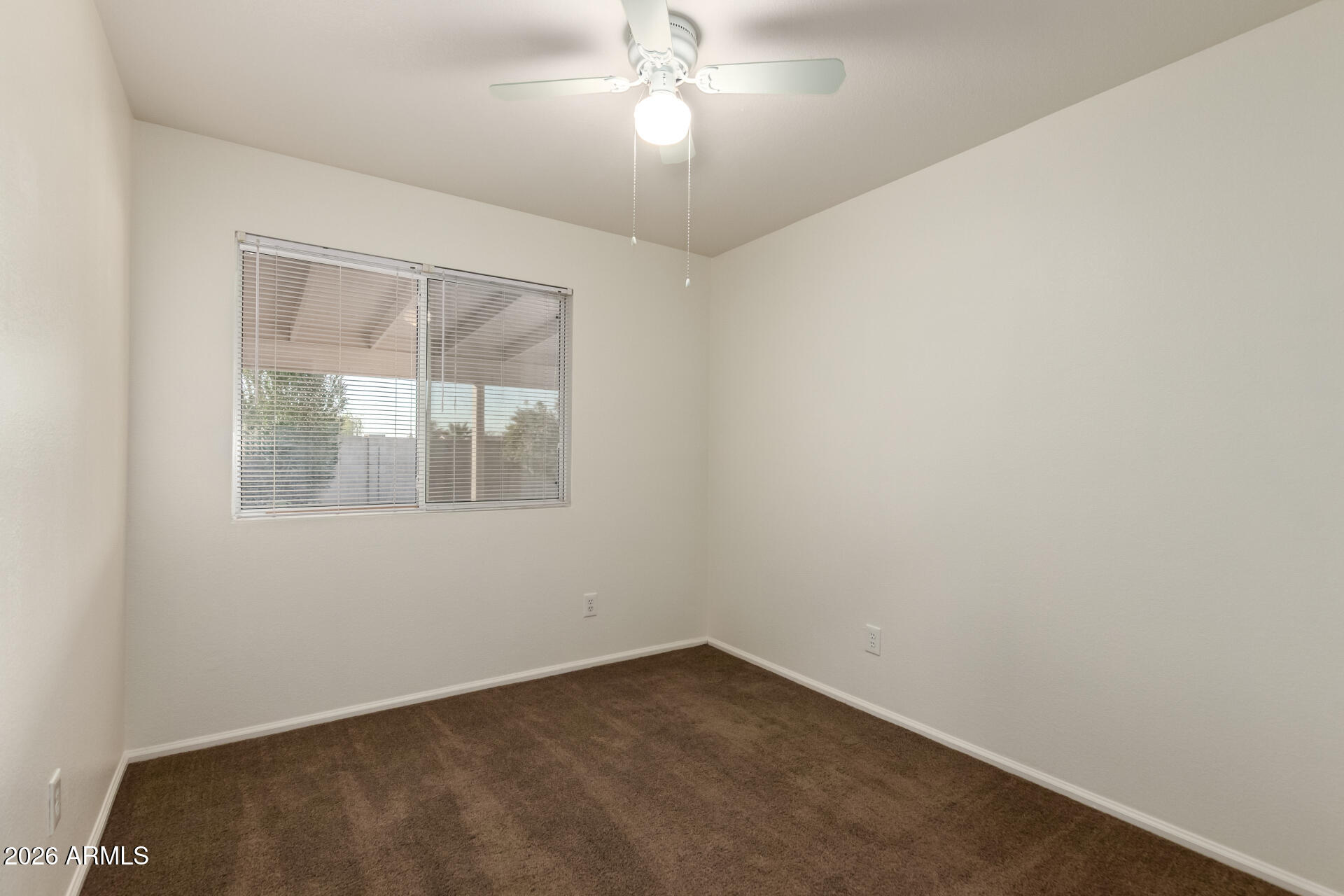 10736 W TURNEY Avenue