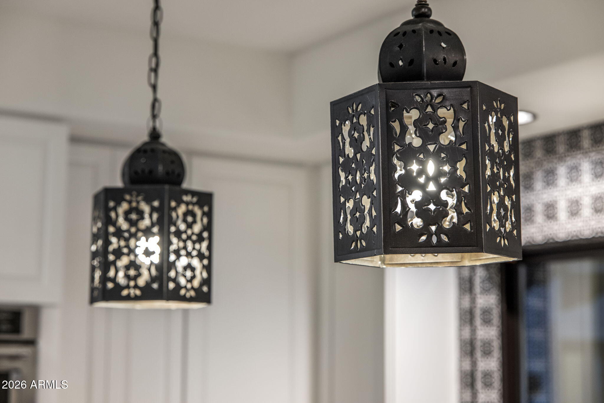 8127 E DEL CAPITAN Drive