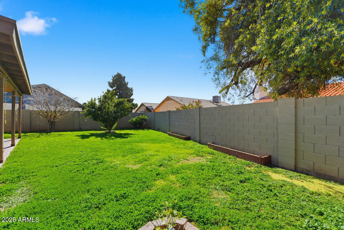 11226 N 60TH Court