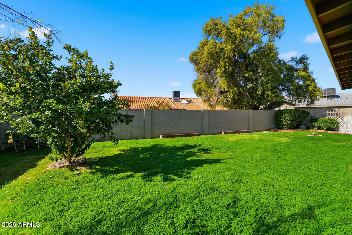 11226 N 60TH Court